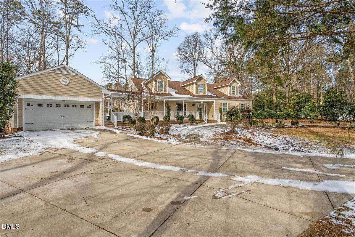 main property photo 38