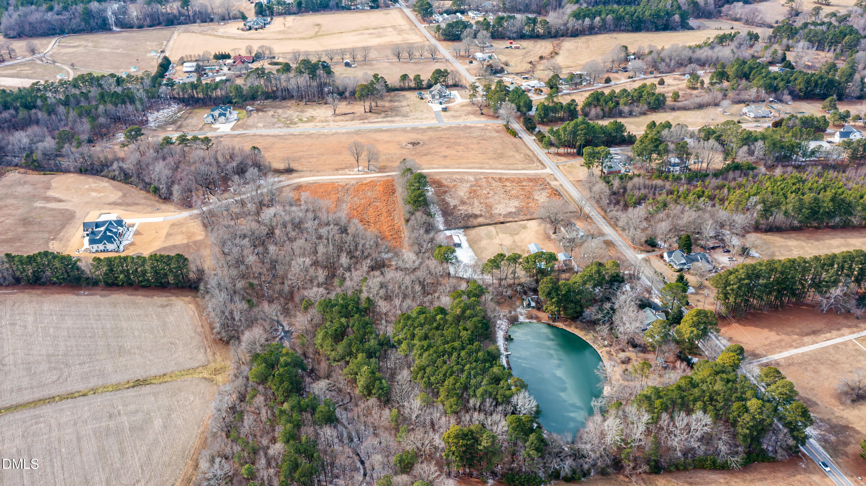 main property photo 17
