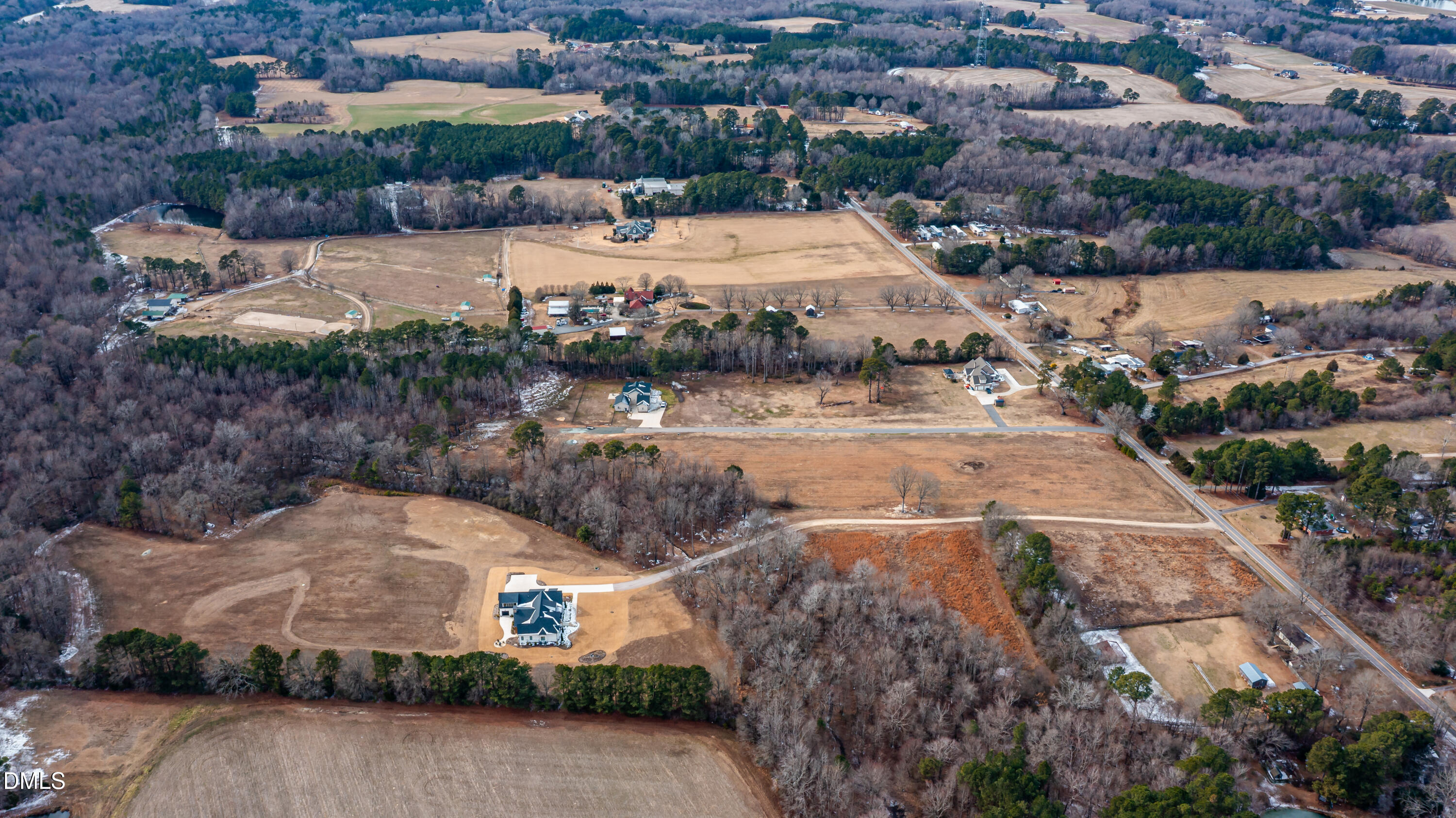 main property photo 4