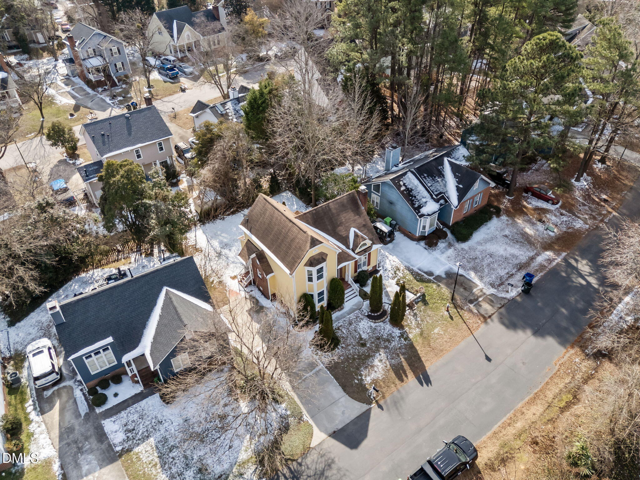 main property photo 33