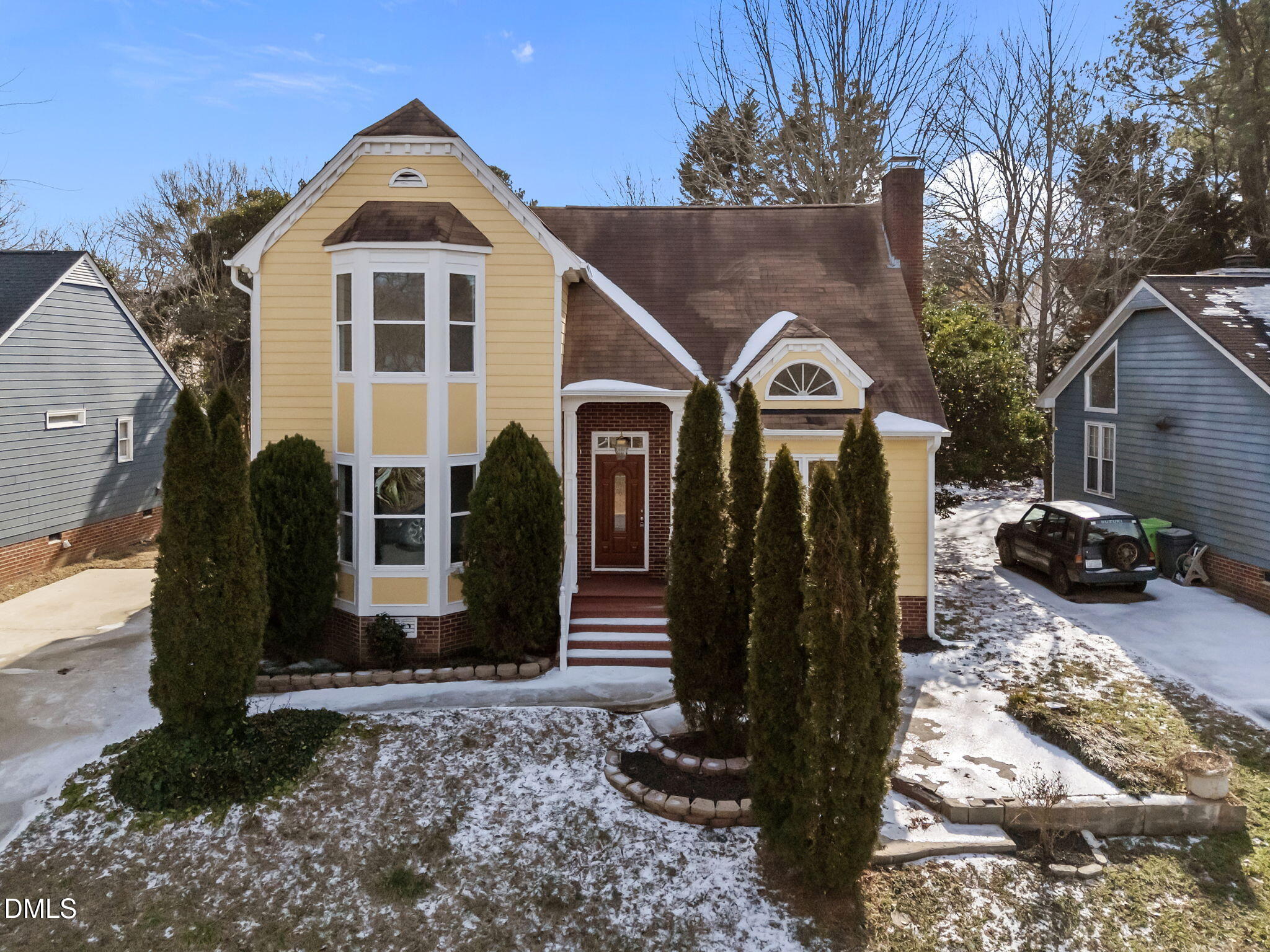main property photo 7