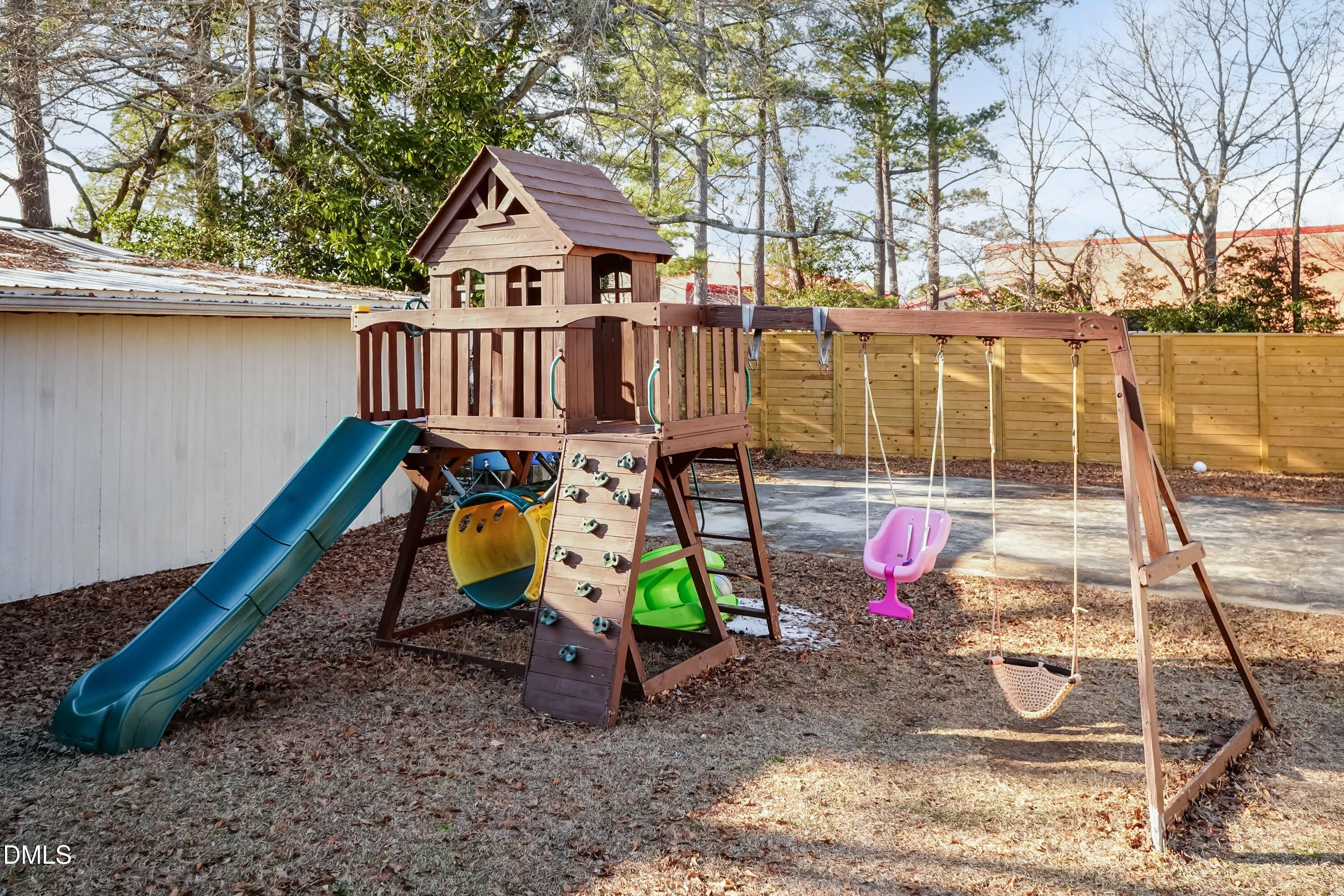 main property photo 60