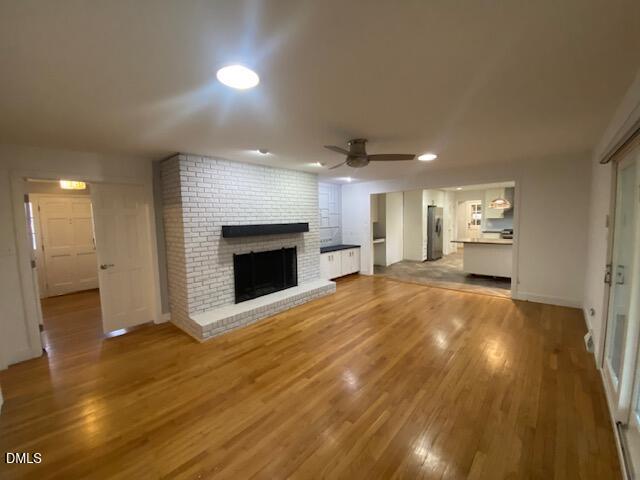 property viewer photo 3