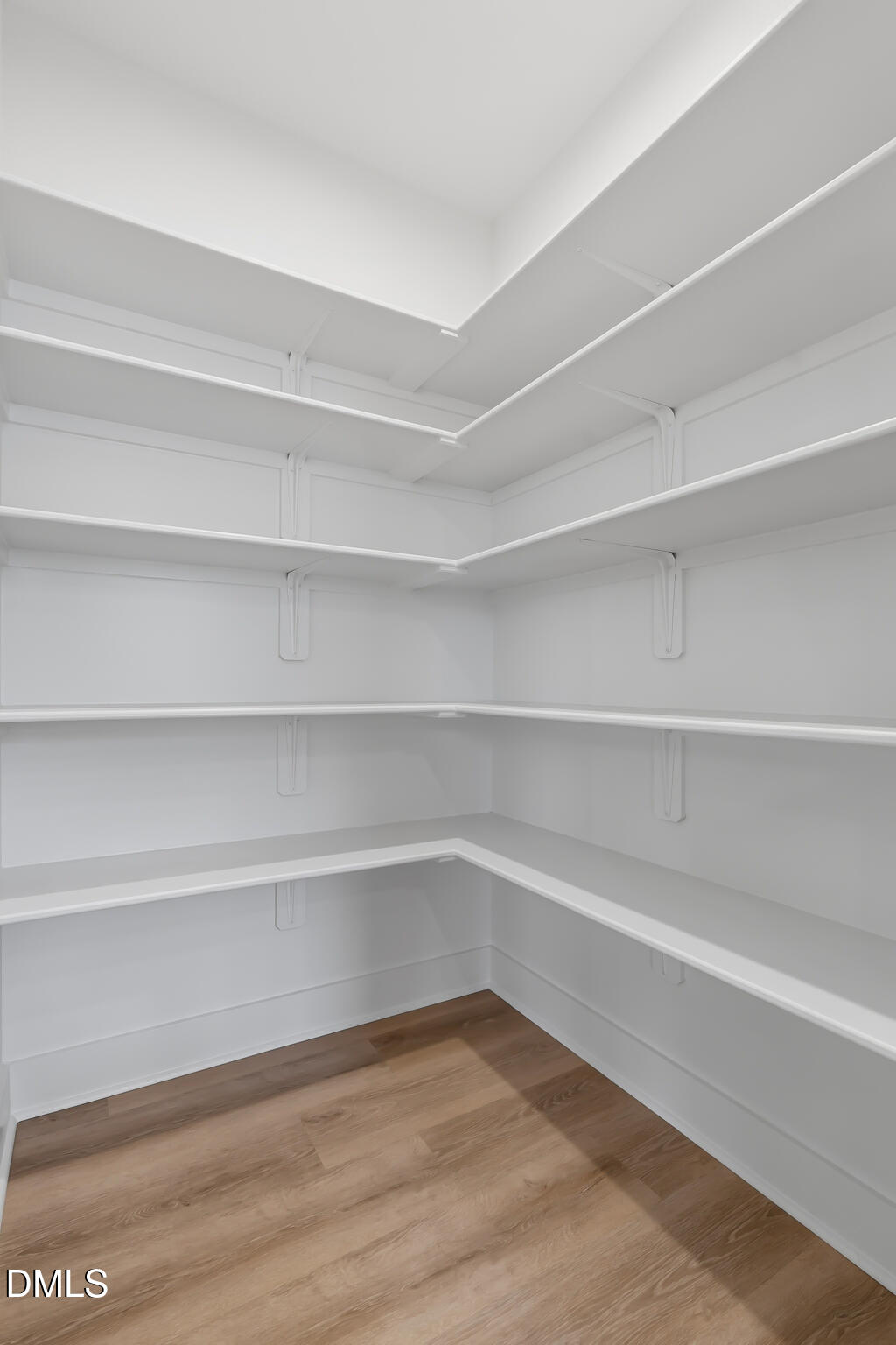 property viewer photo 14