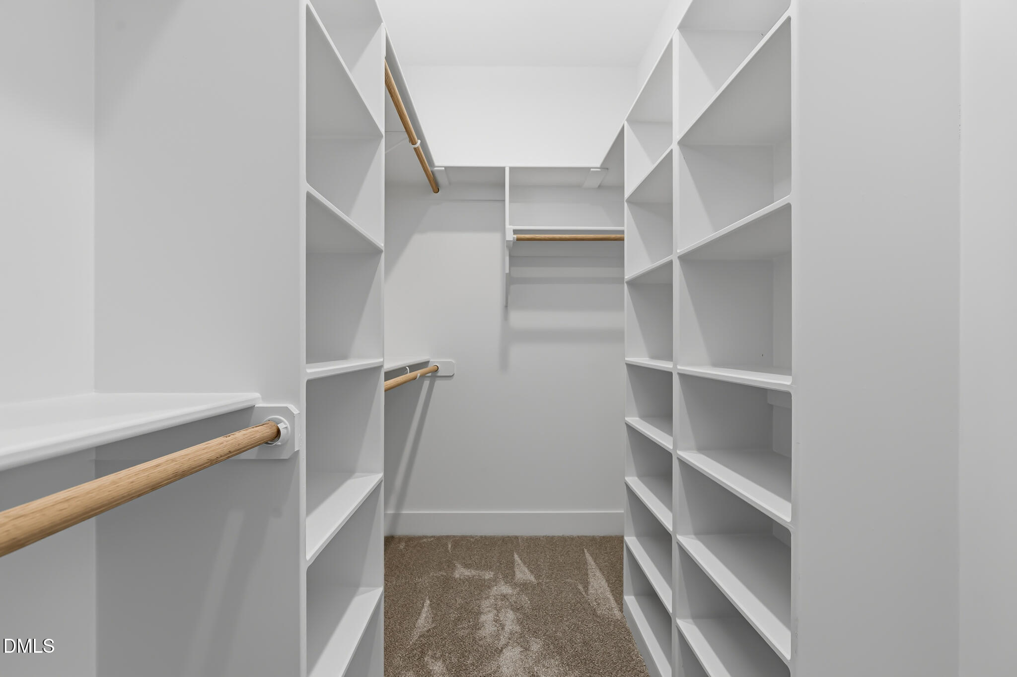 property viewer photo 27