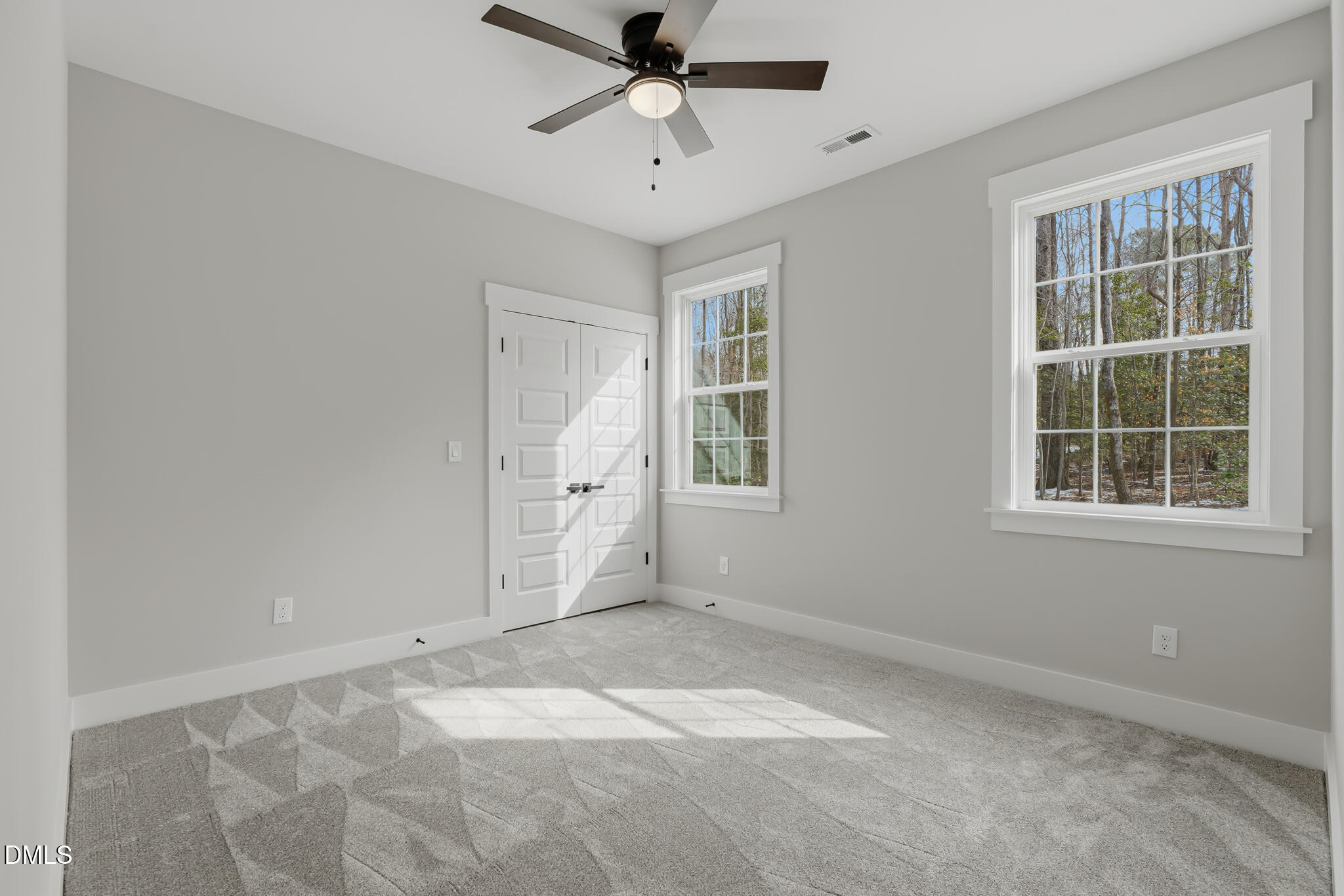 property viewer photo 28