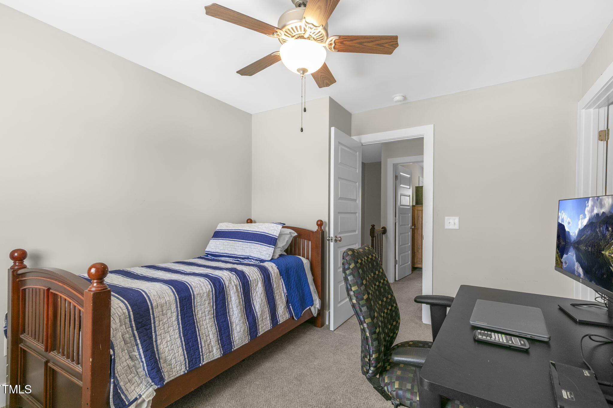 main property photo 21