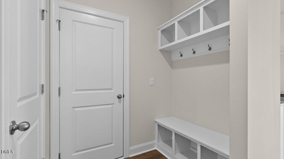property viewer photo 12