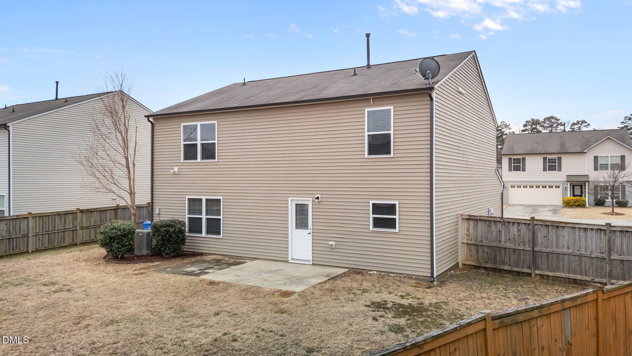 main property photo 42