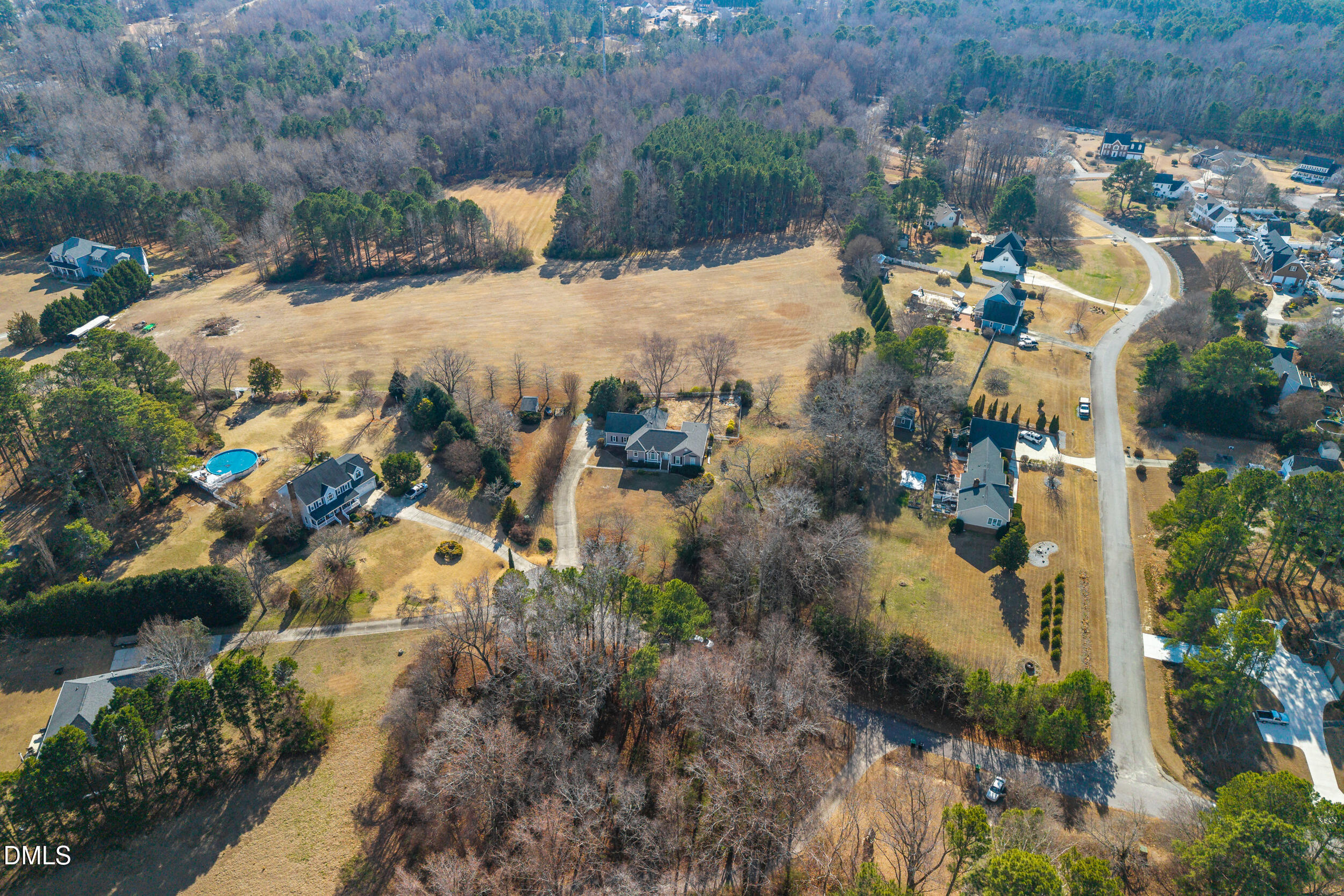 main property photo 35