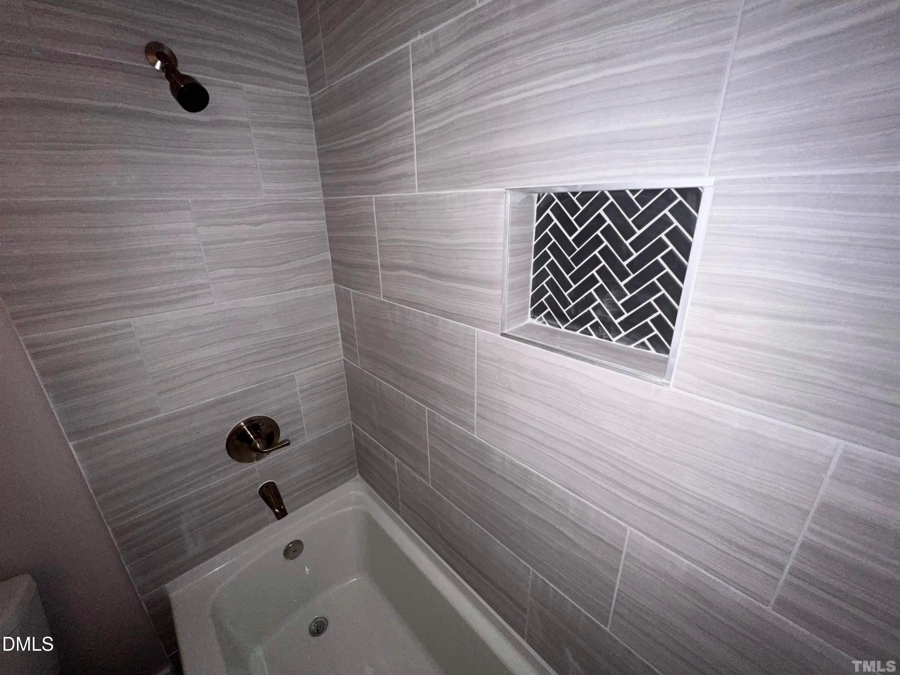 main property photo 87