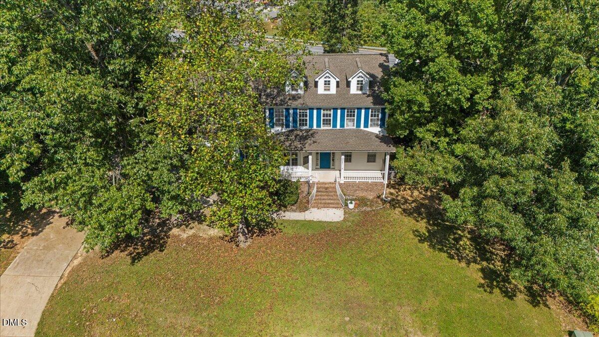 main property photo 44