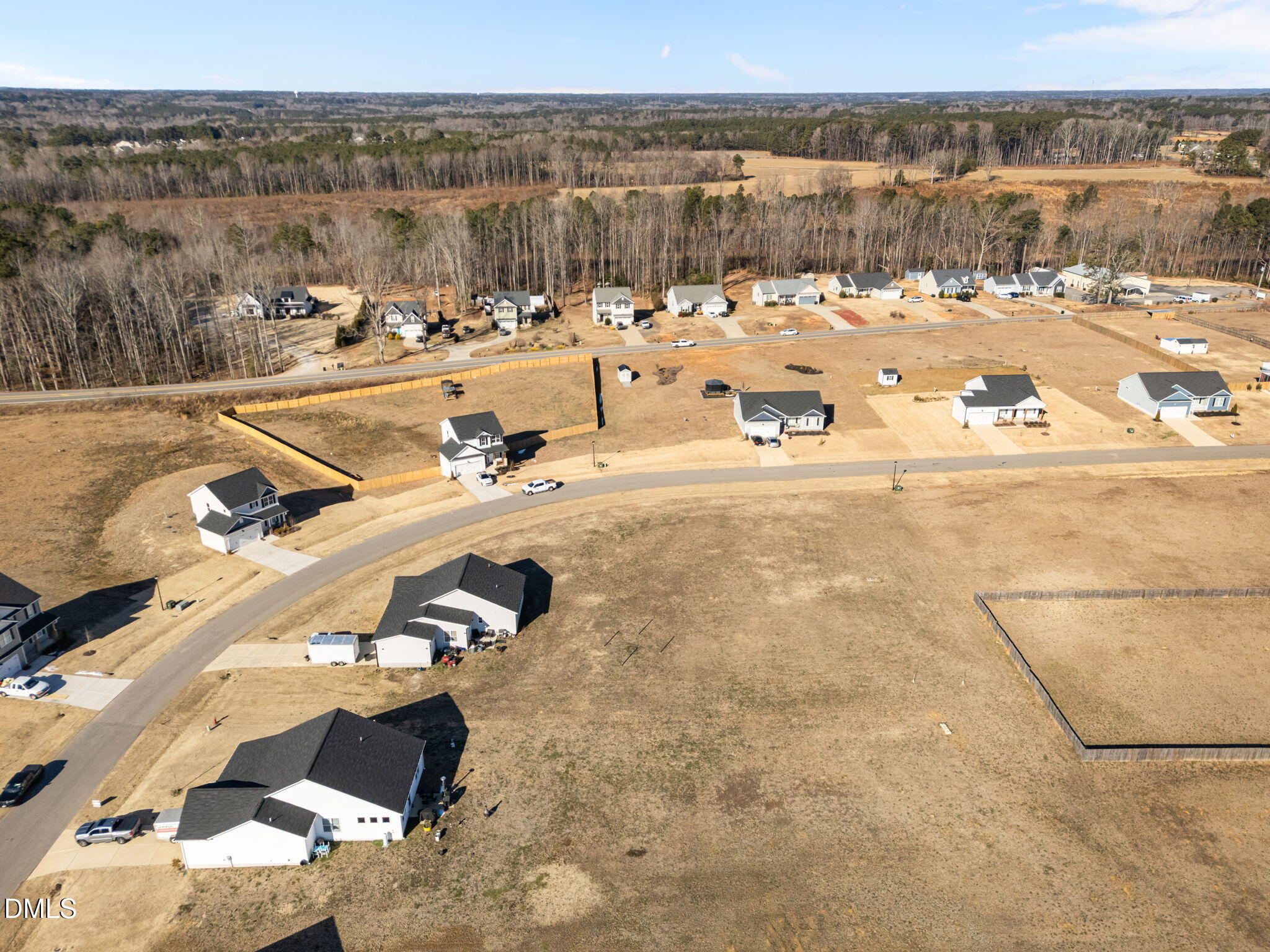 main property photo 33
