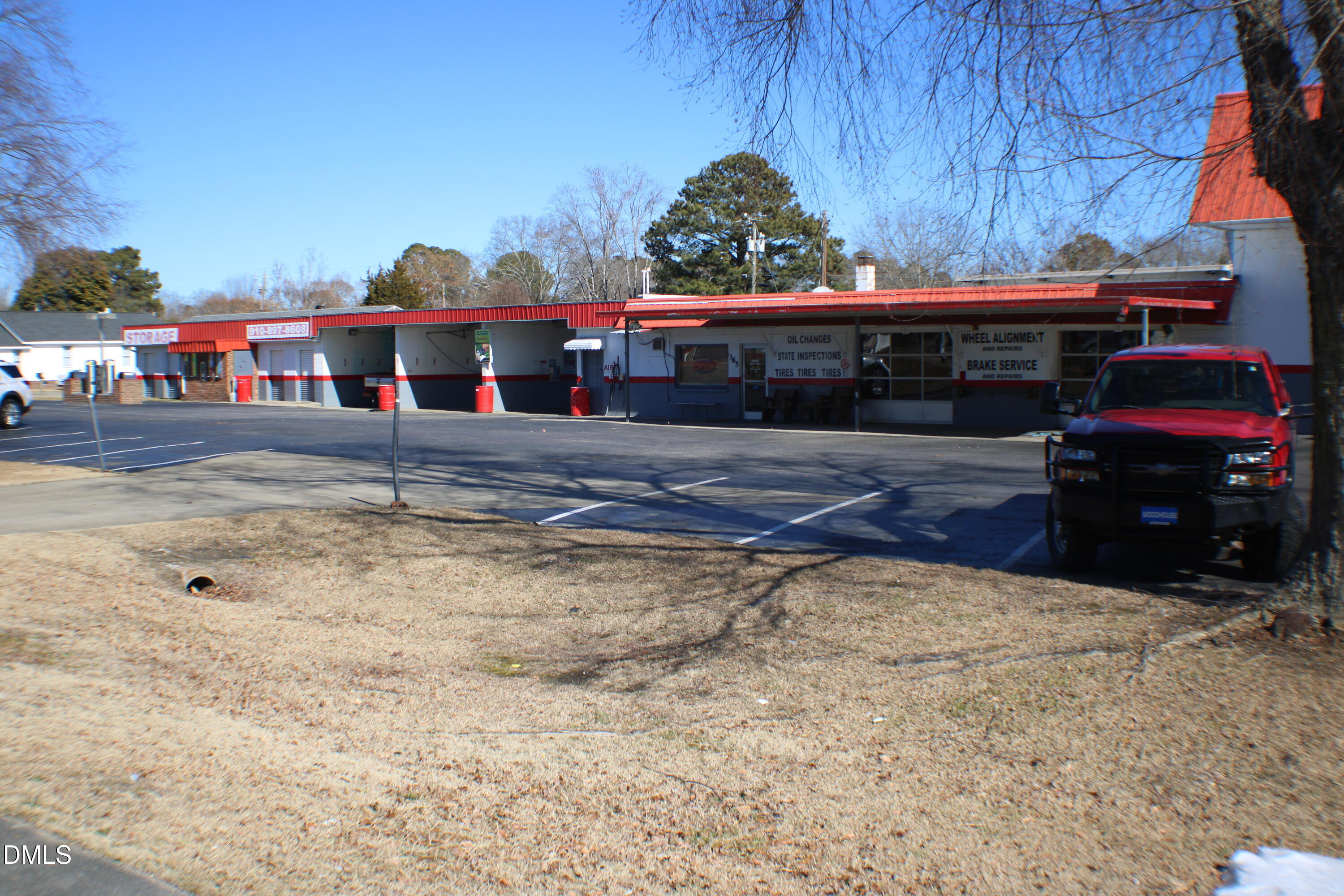main property photo 16