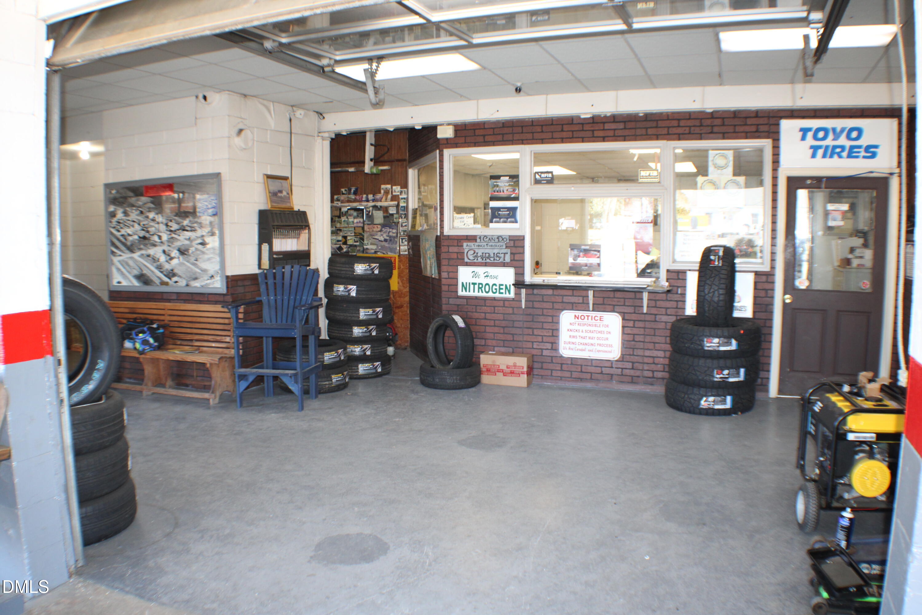 main property photo 44