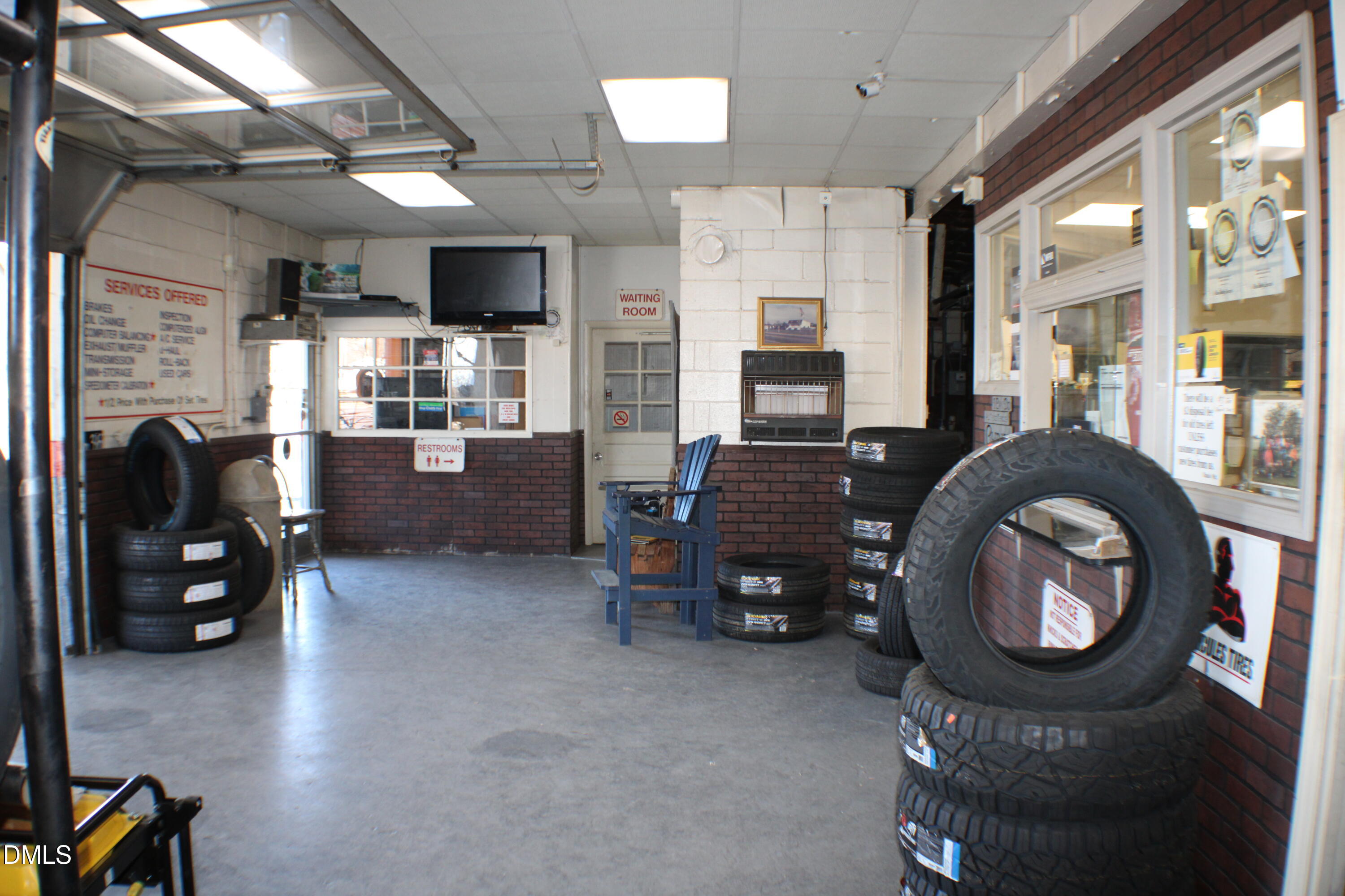 main property photo 45