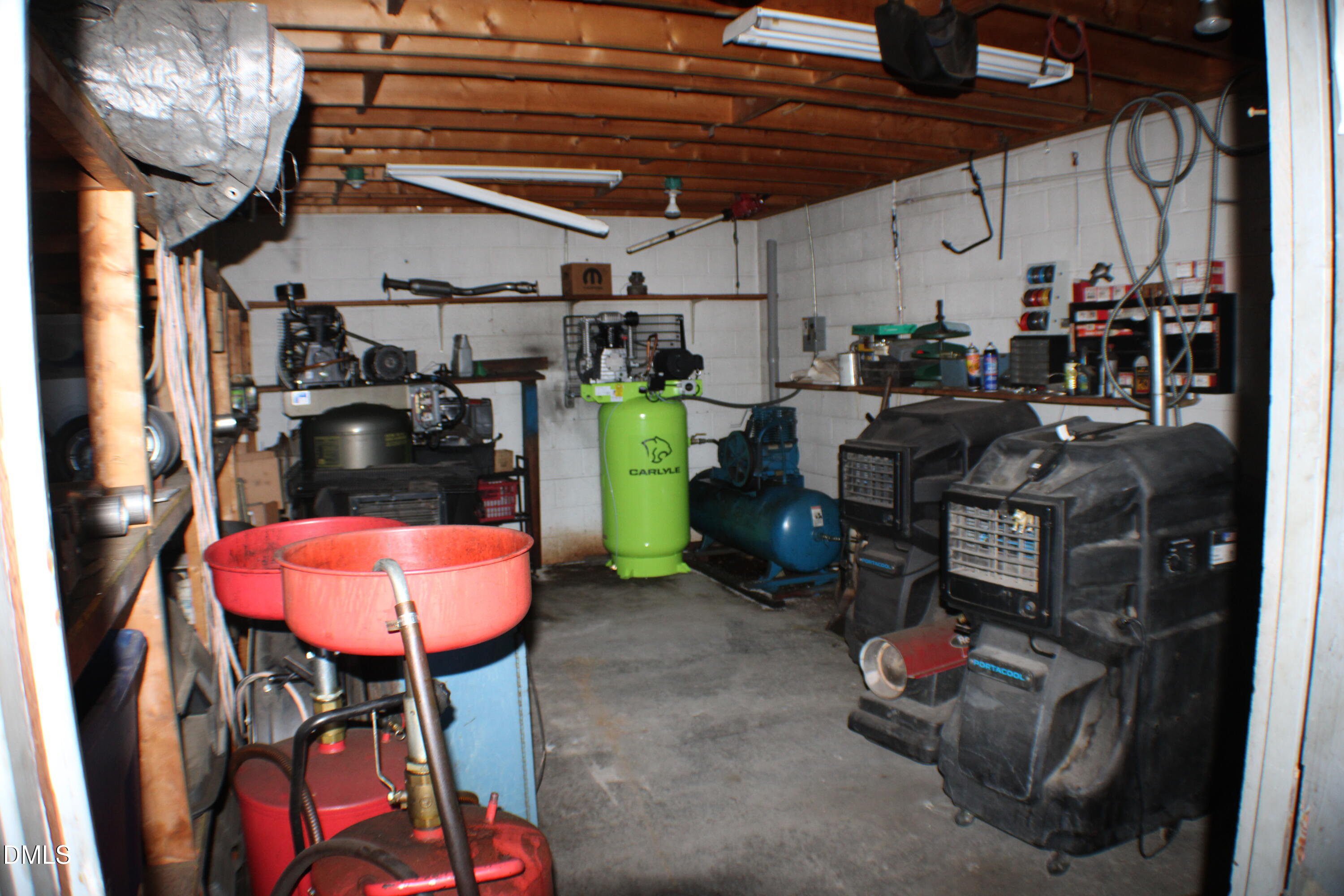 main property photo 88