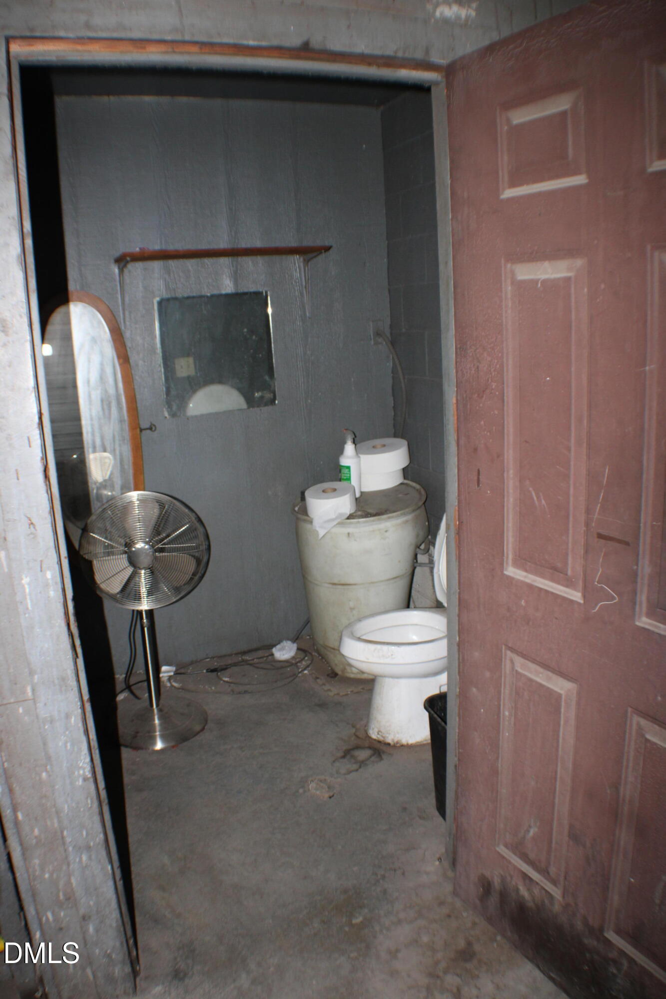 main property photo 92