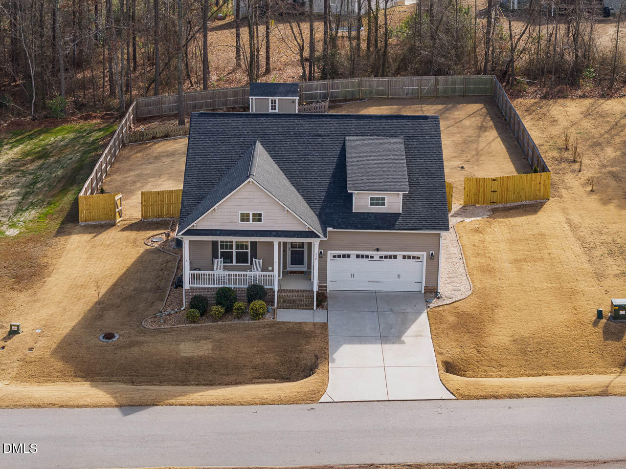 main property photo 7