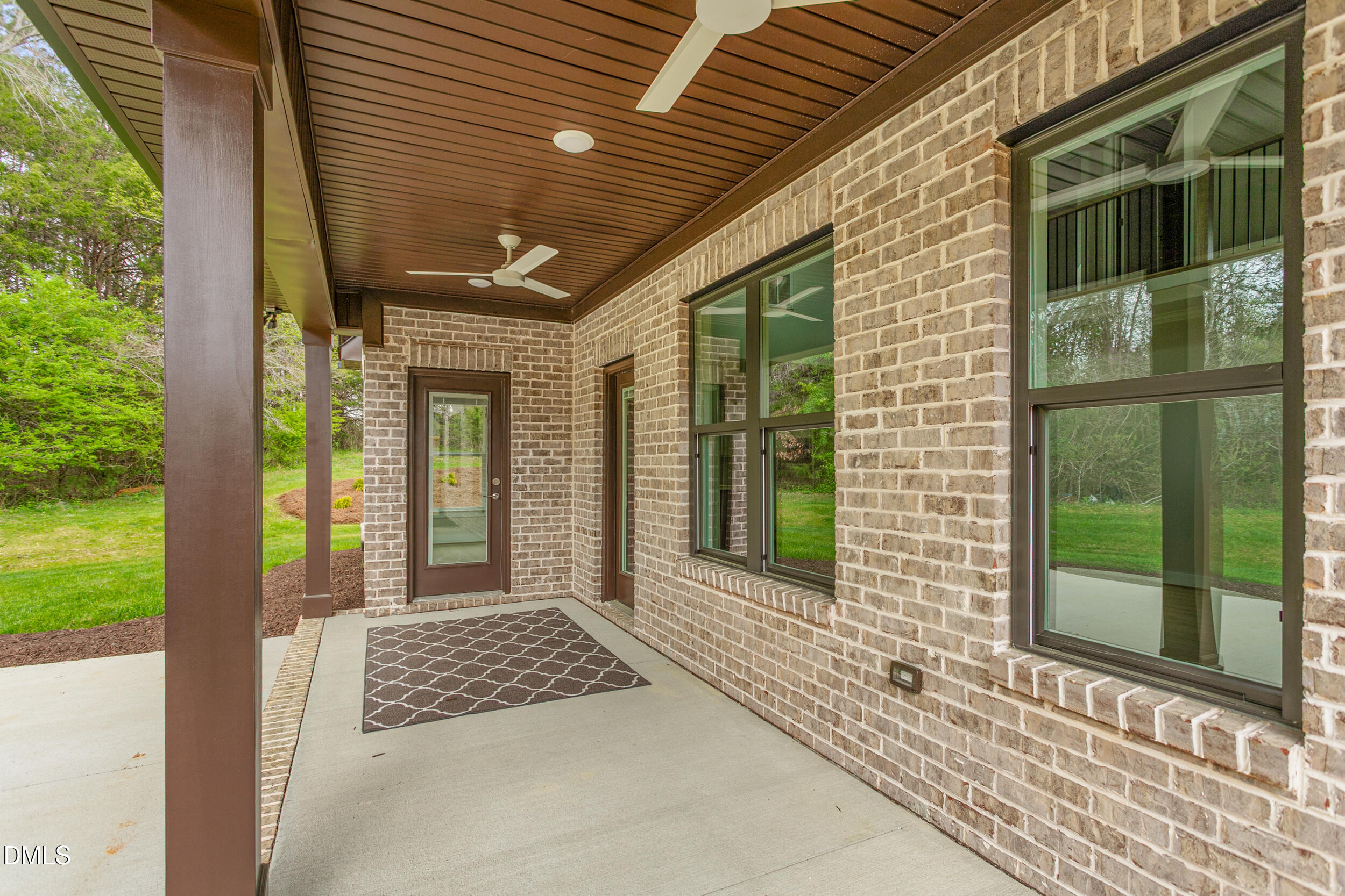 main property photo 41