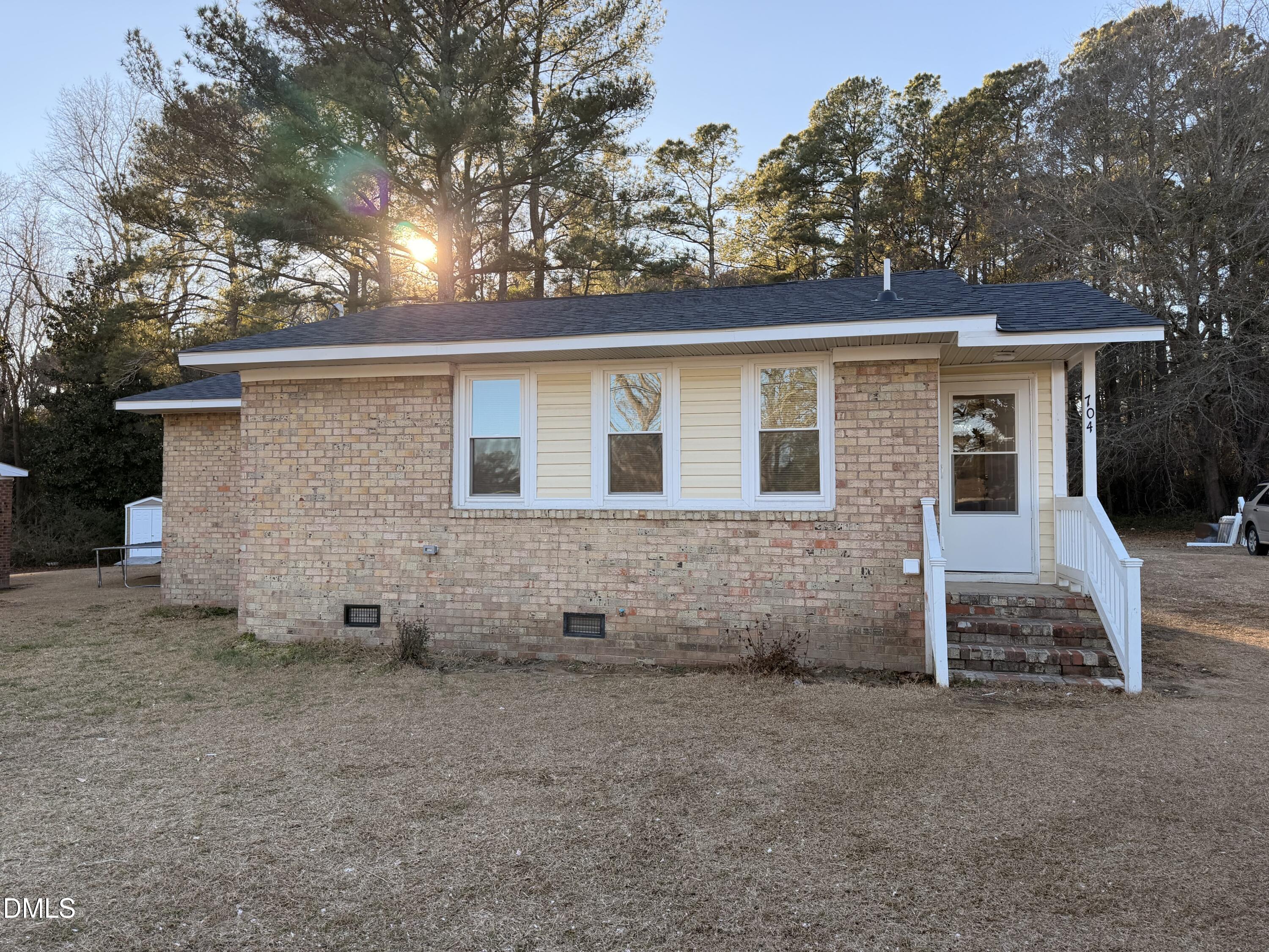 main property photo 2