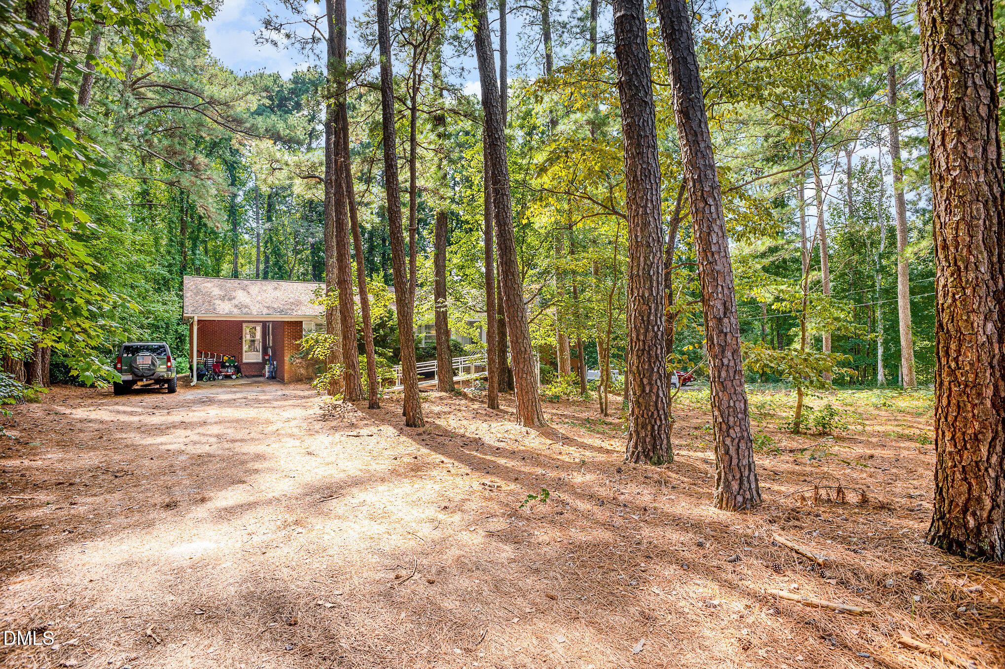 main property photo 12