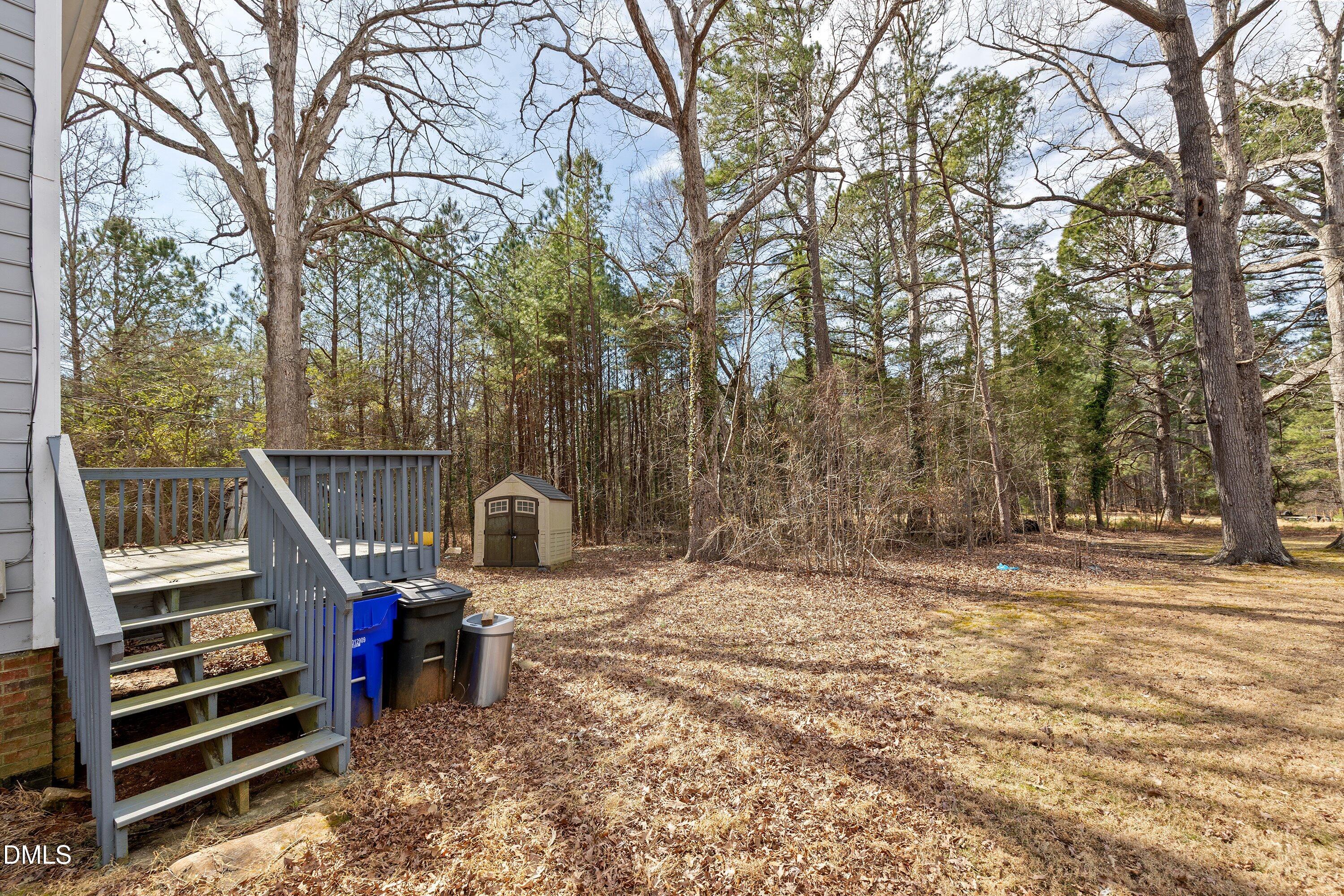 main property photo 25