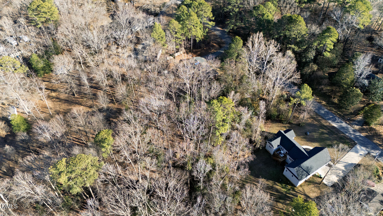 main property photo 5