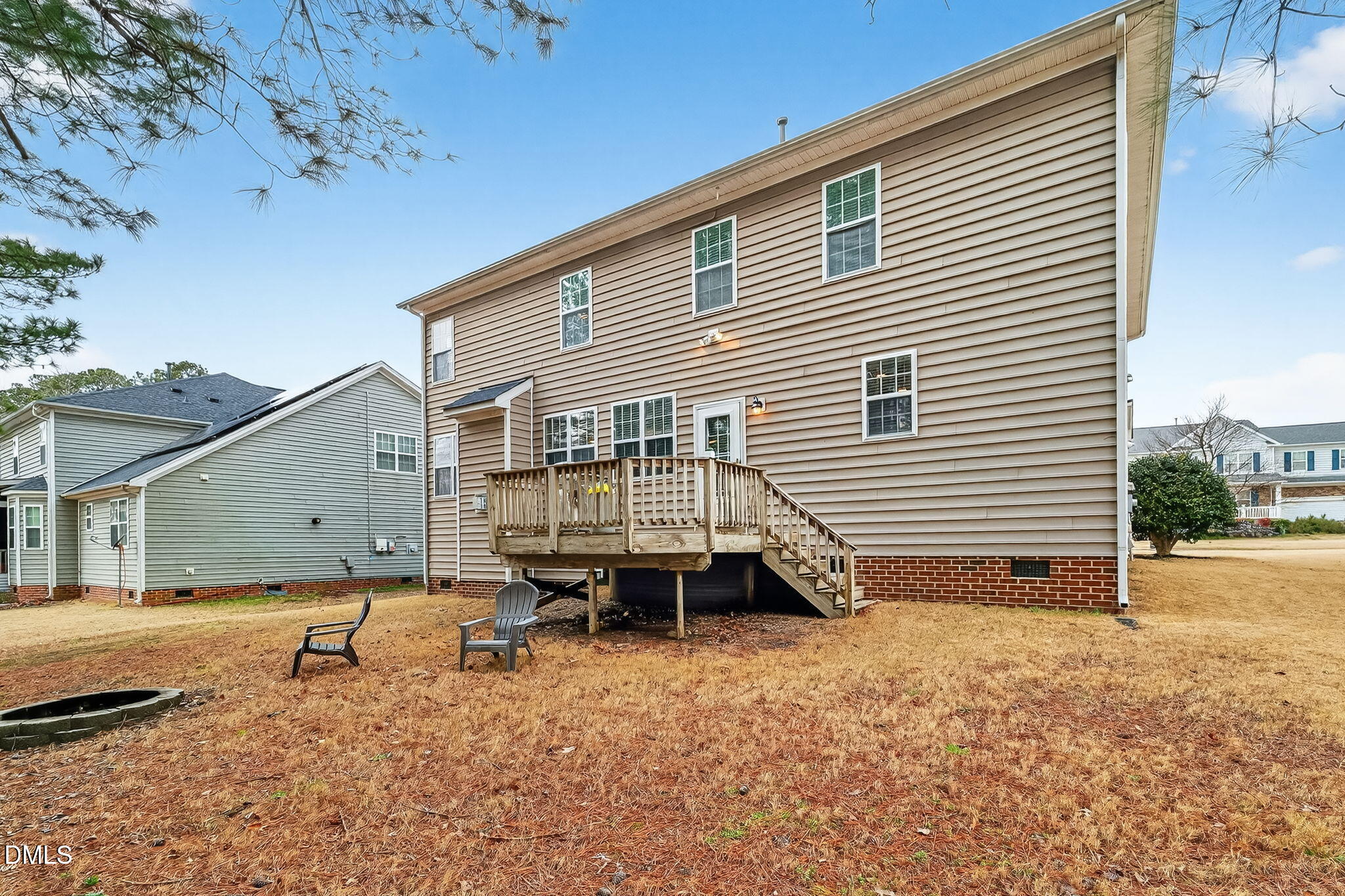 main property photo 42