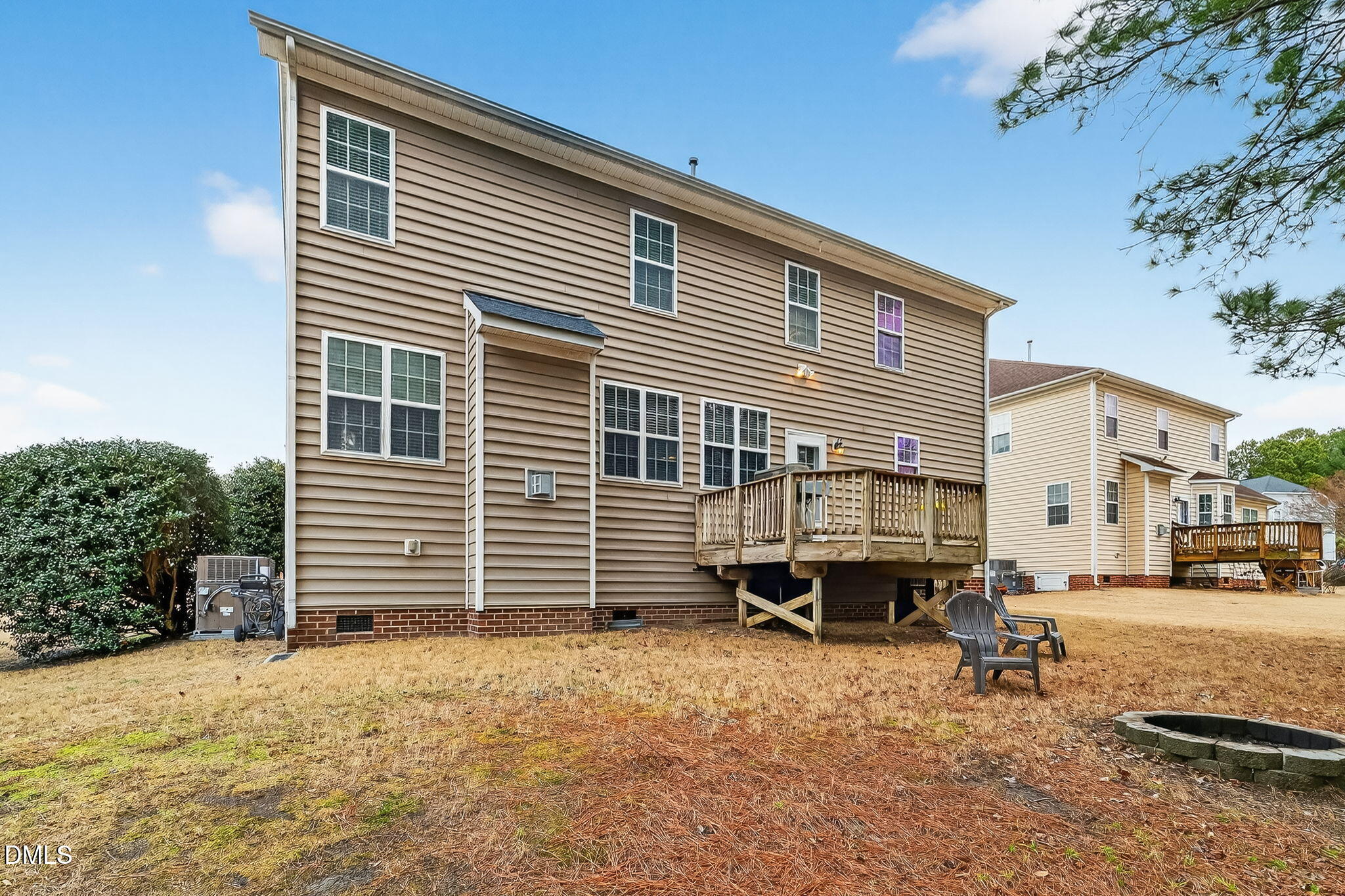 main property photo 44