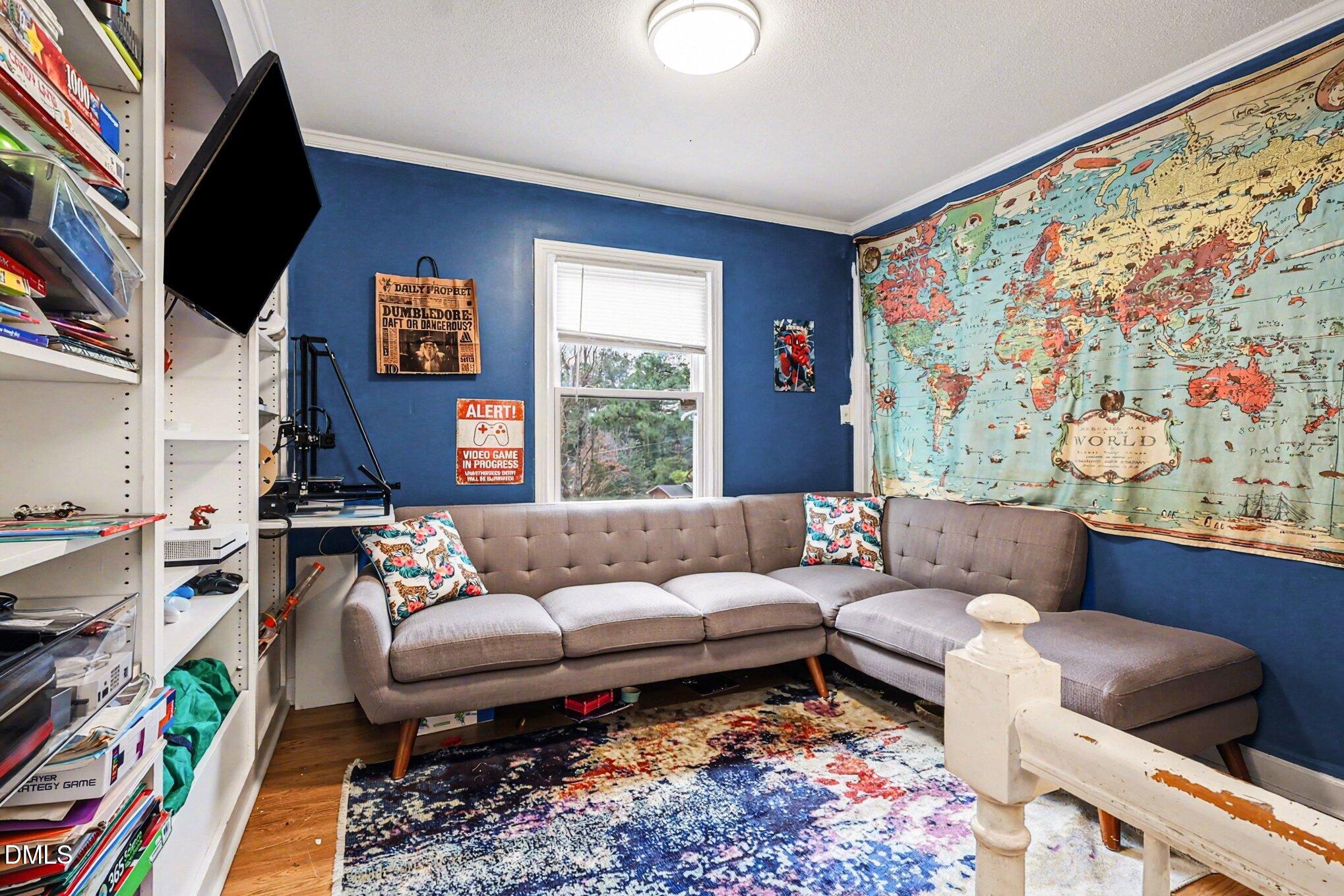 main property photo 36