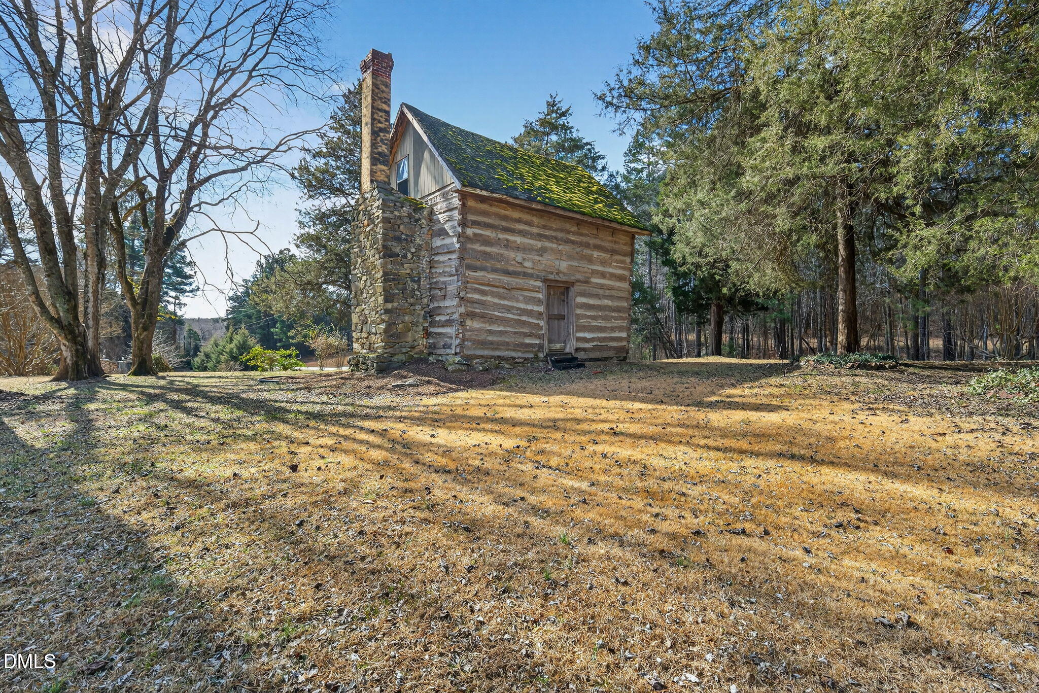 main property photo 40