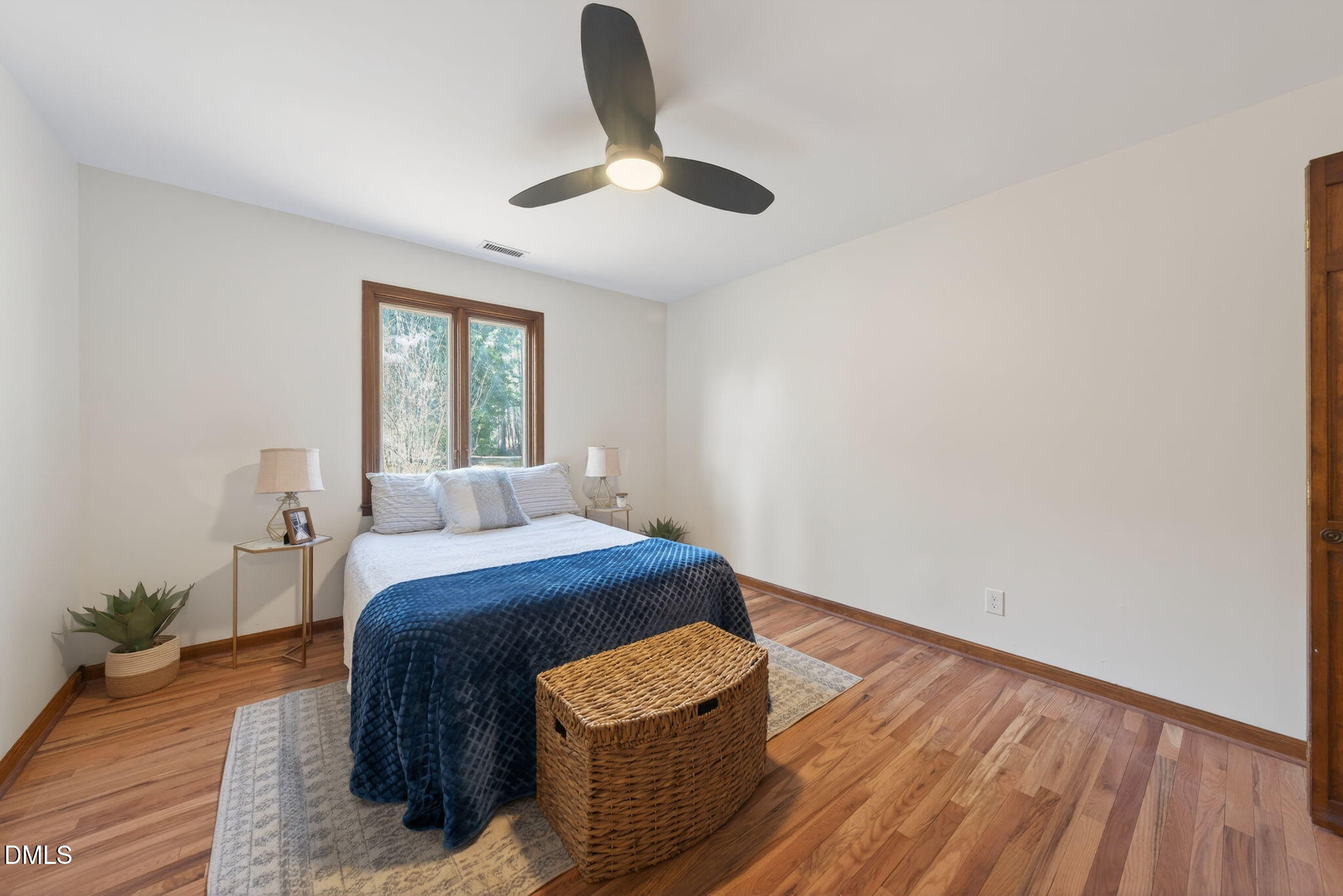 main property photo 63