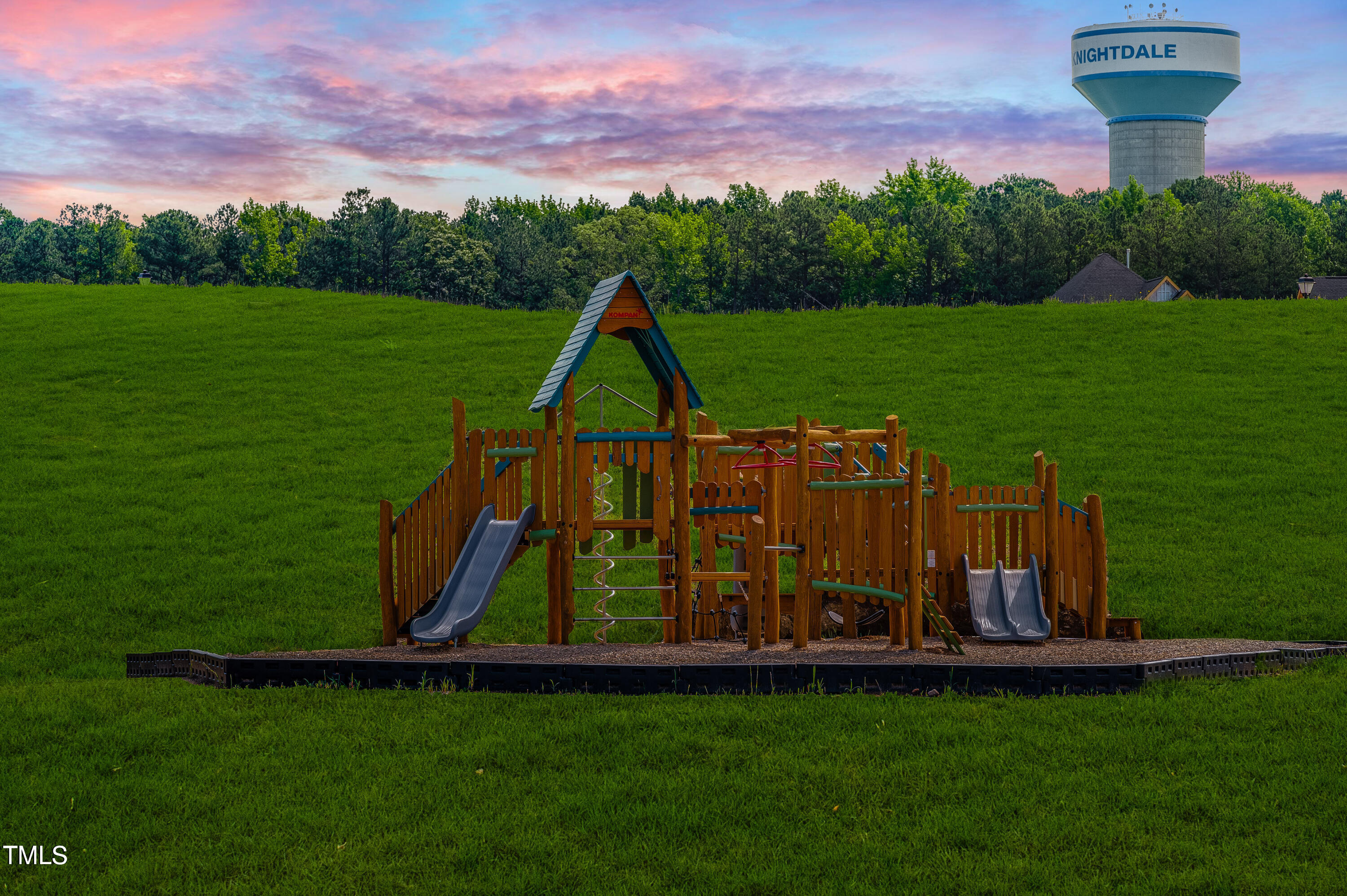 main property photo 58