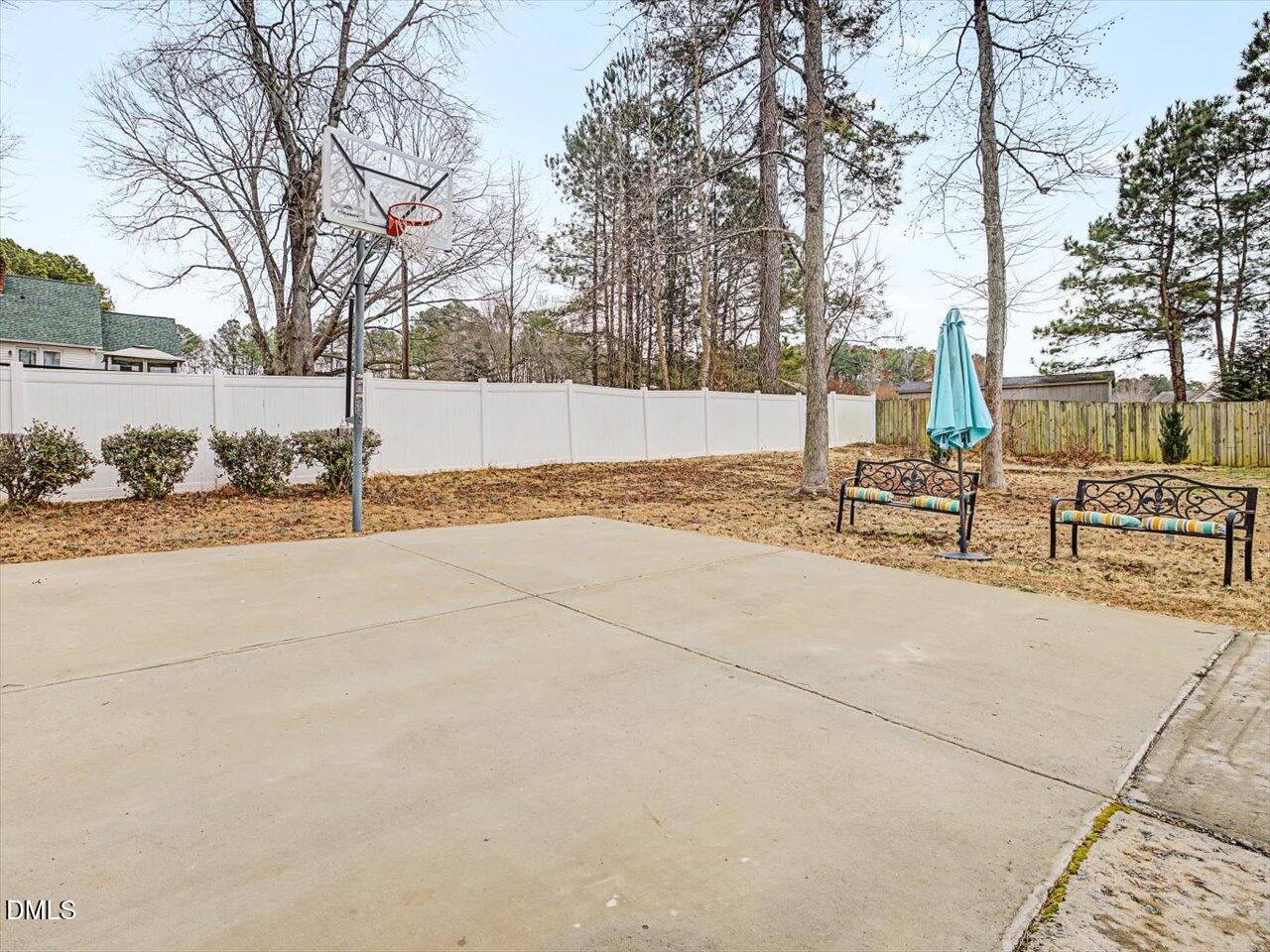 main property photo 47