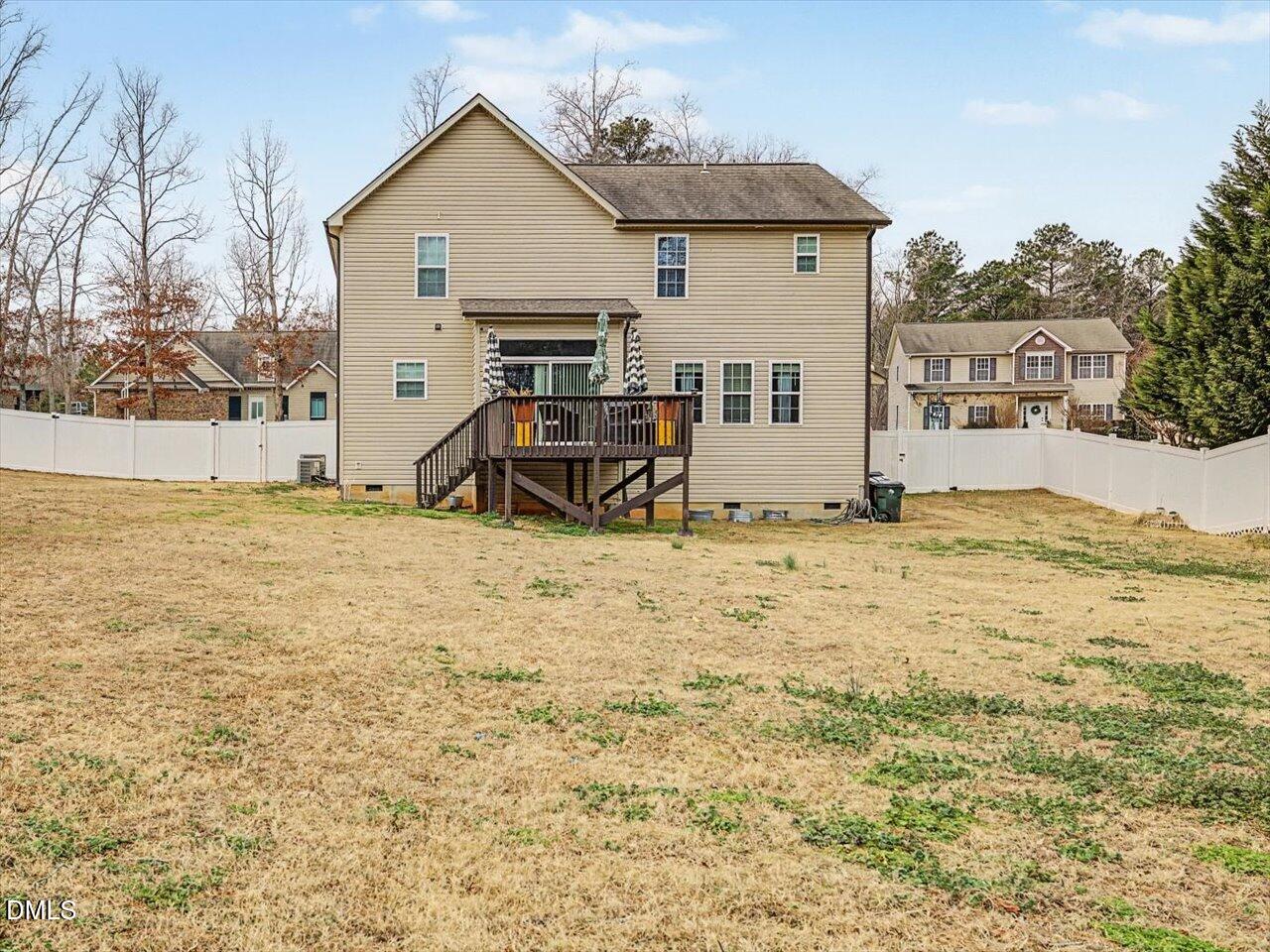 main property photo 50
