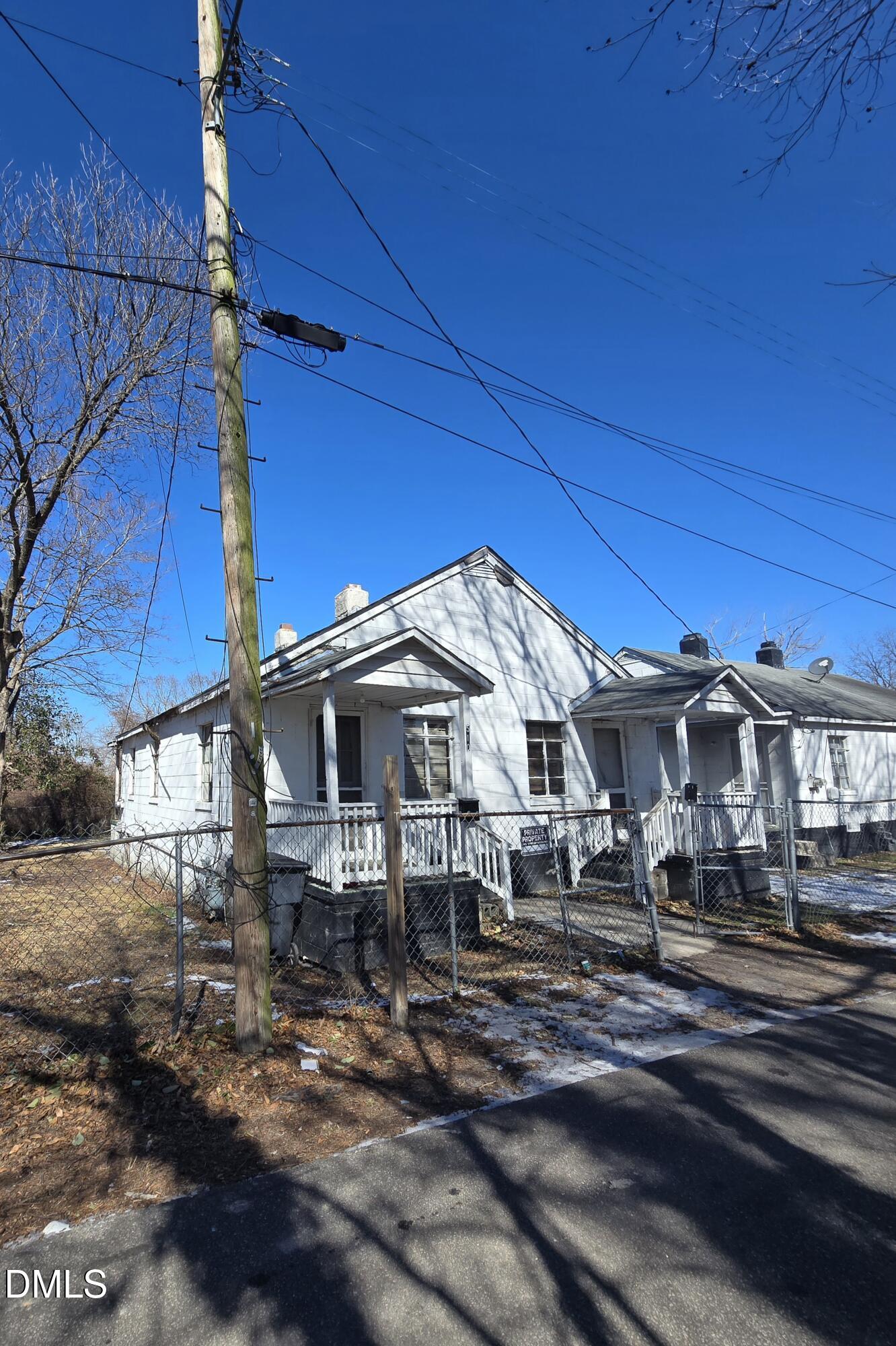 main property photo 5