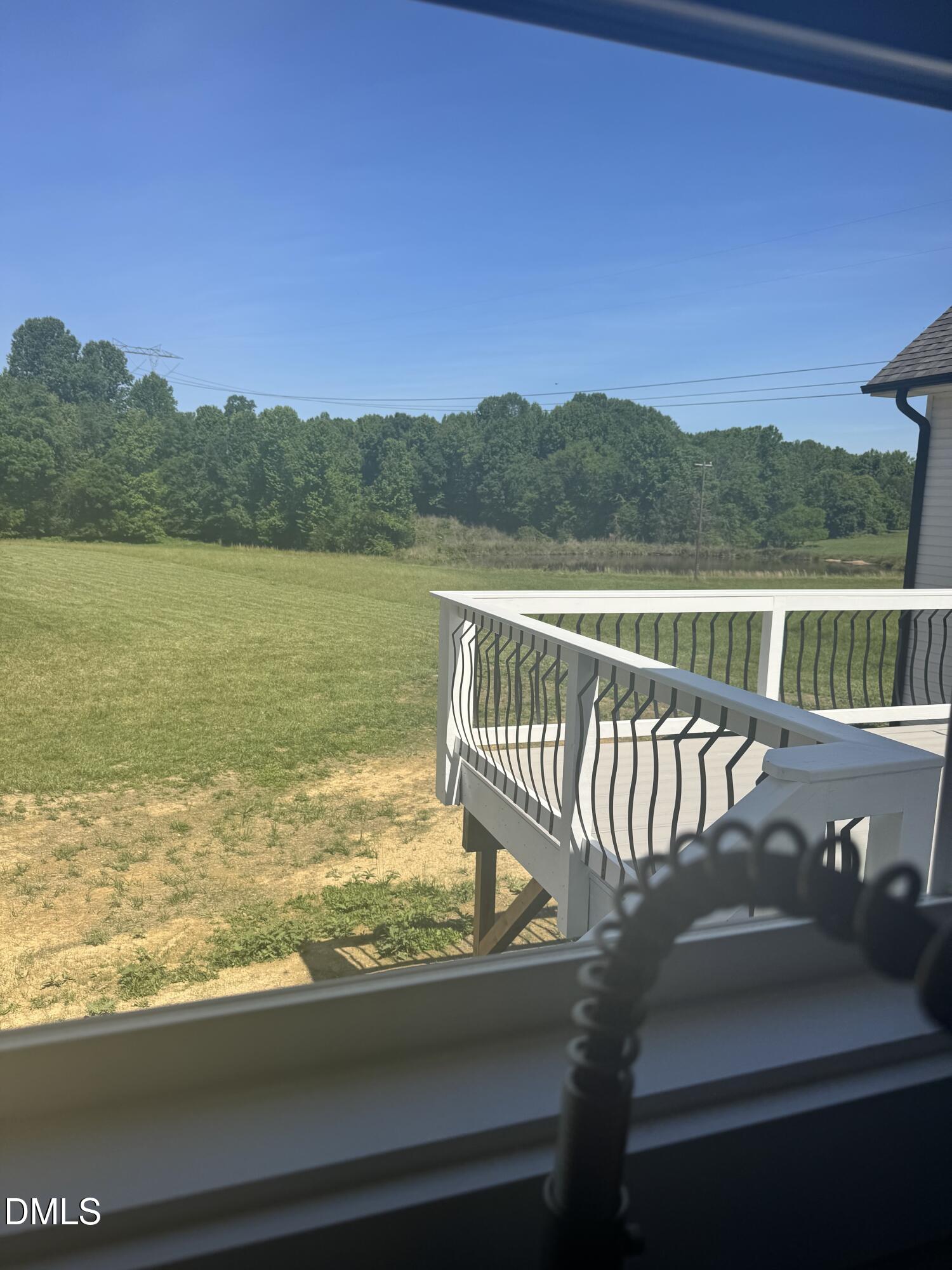 main property photo 40