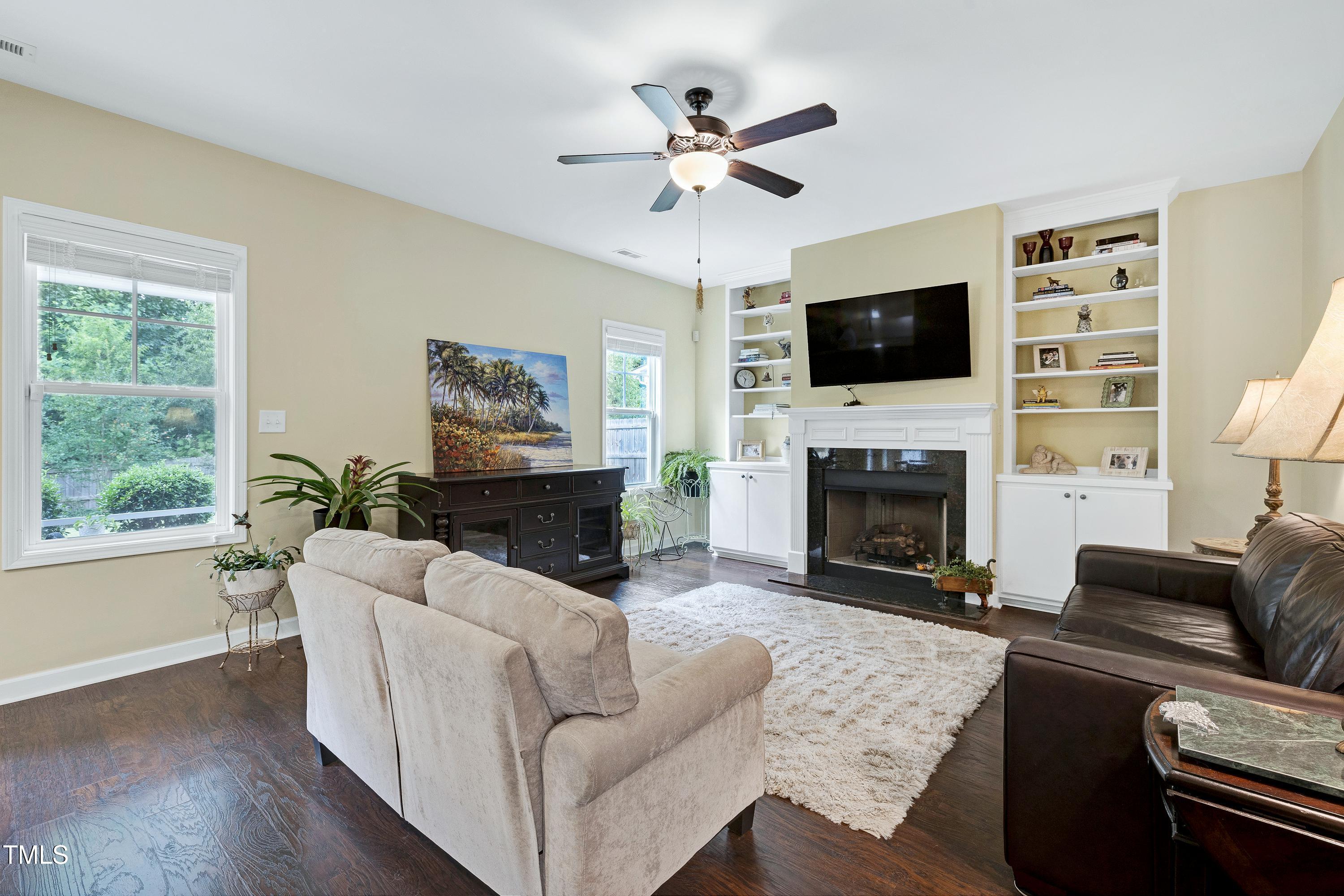 property viewer photo 11