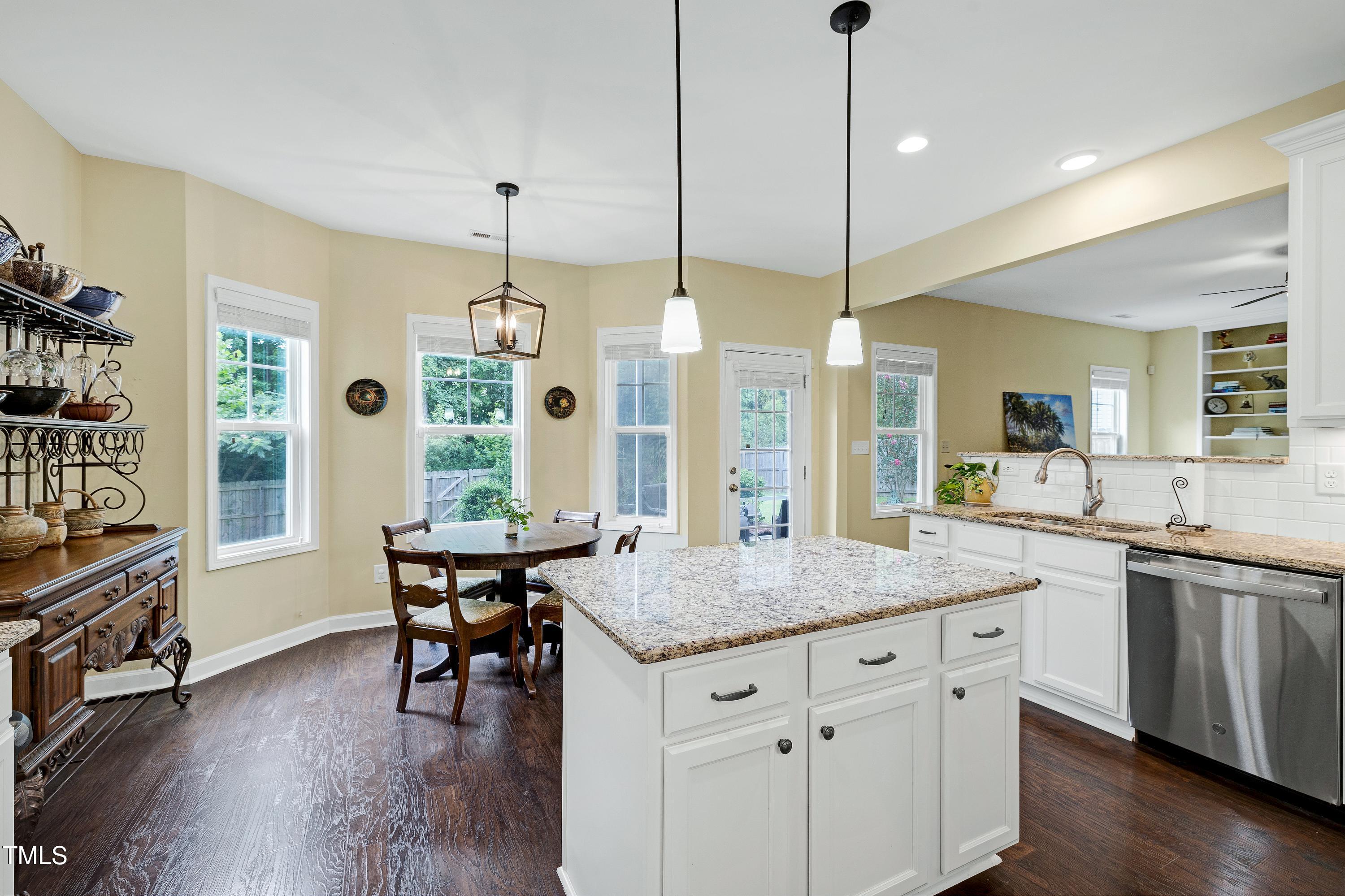 property viewer photo 22