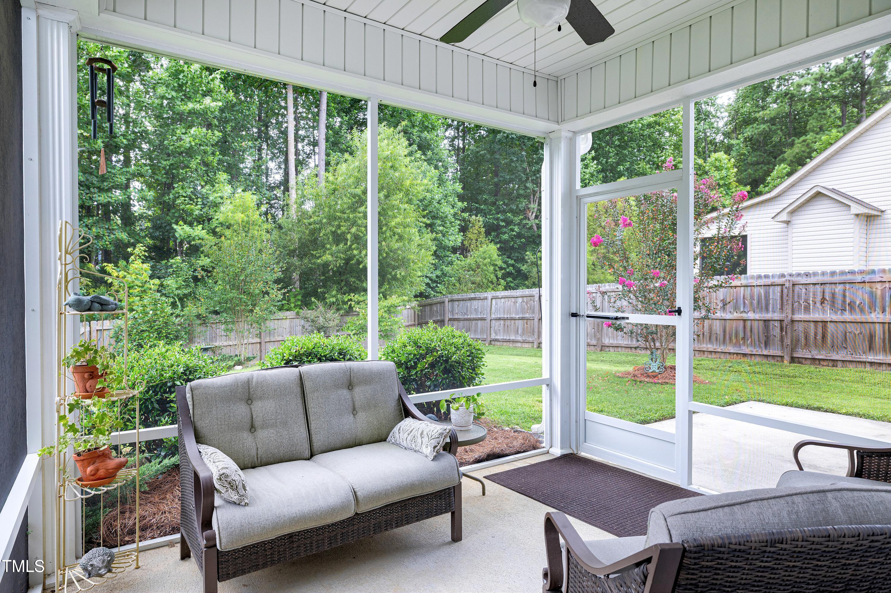 property viewer photo 26