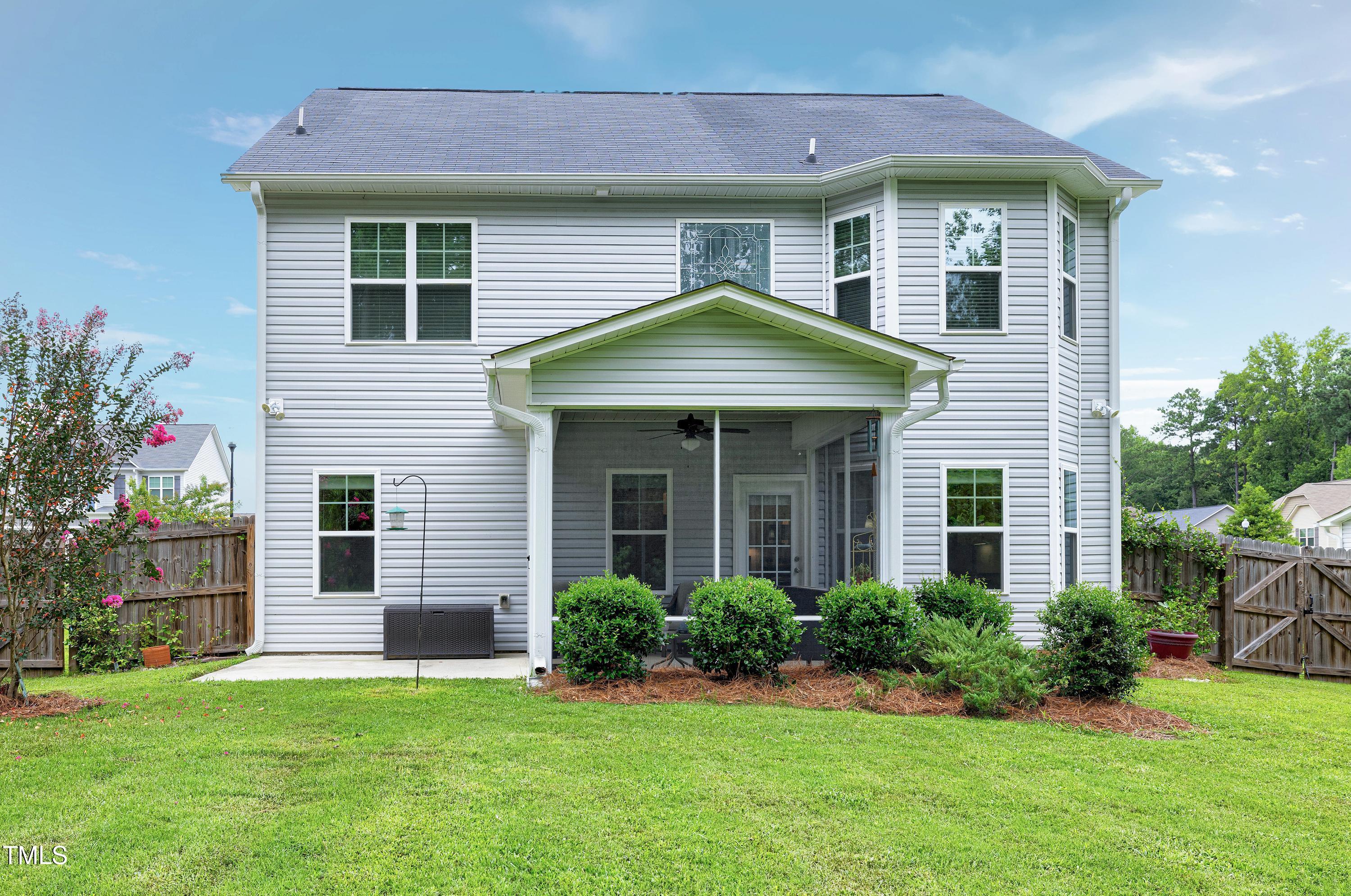 property viewer photo 47