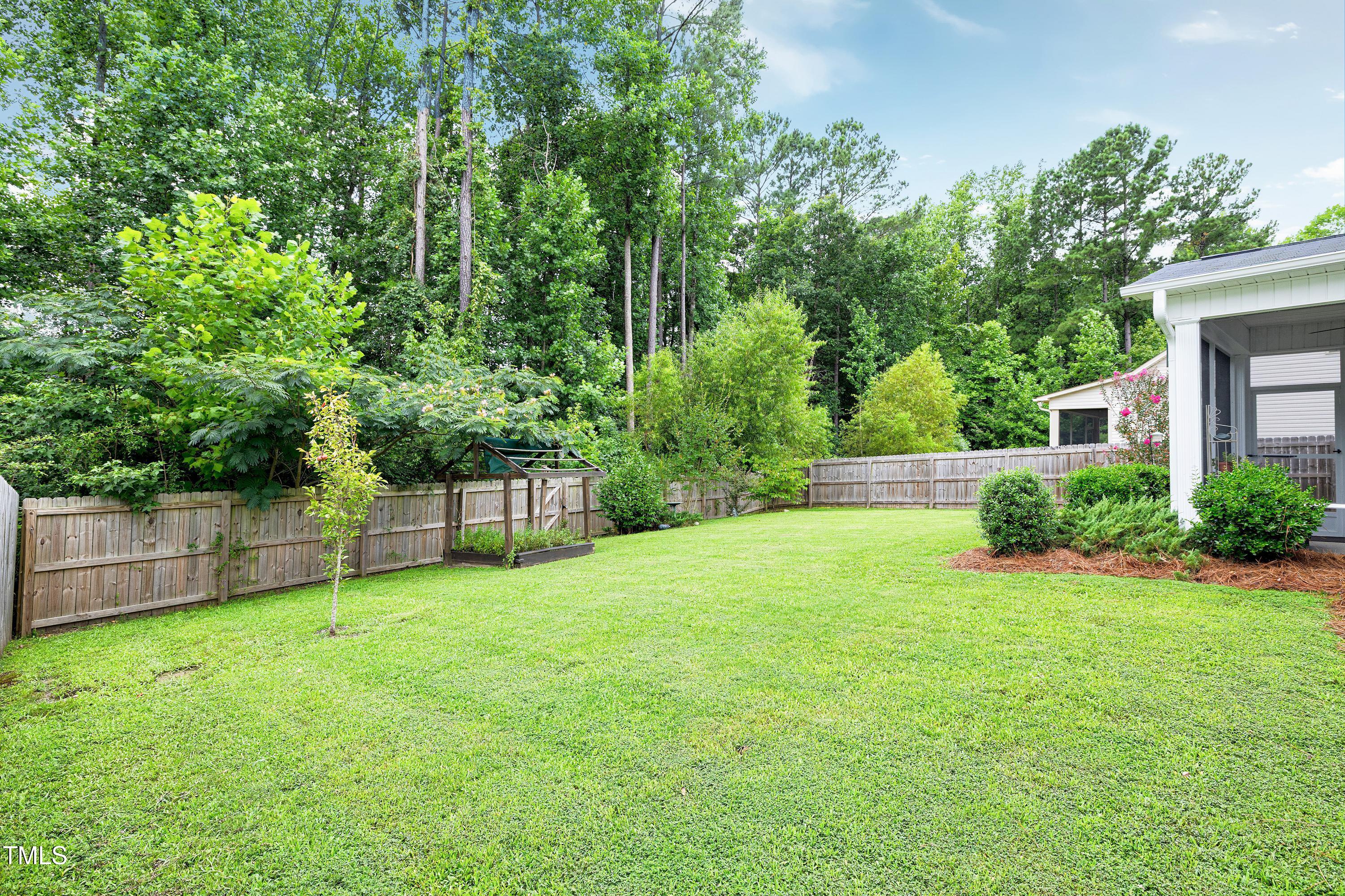 property viewer photo 49