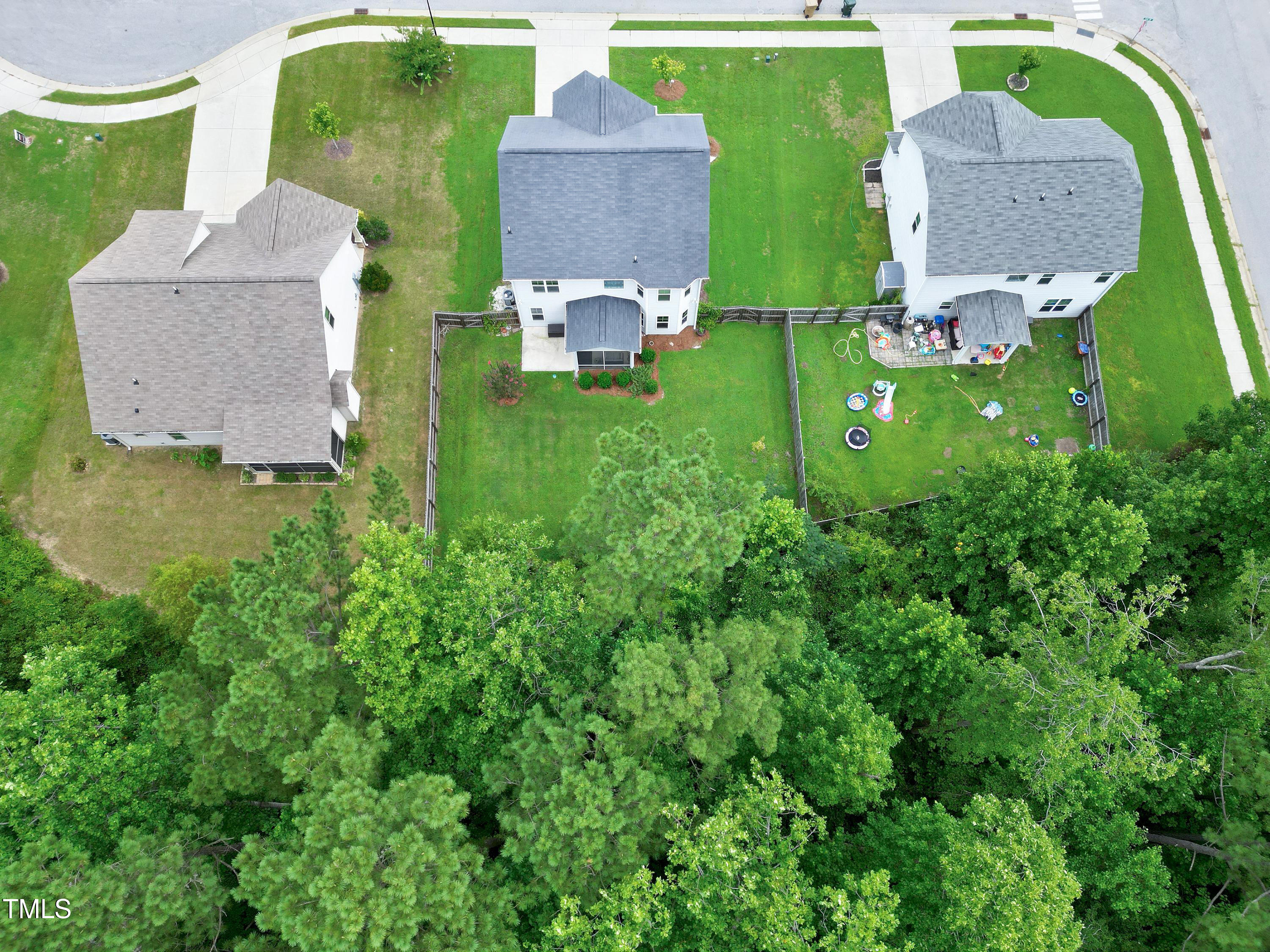 property viewer photo 53