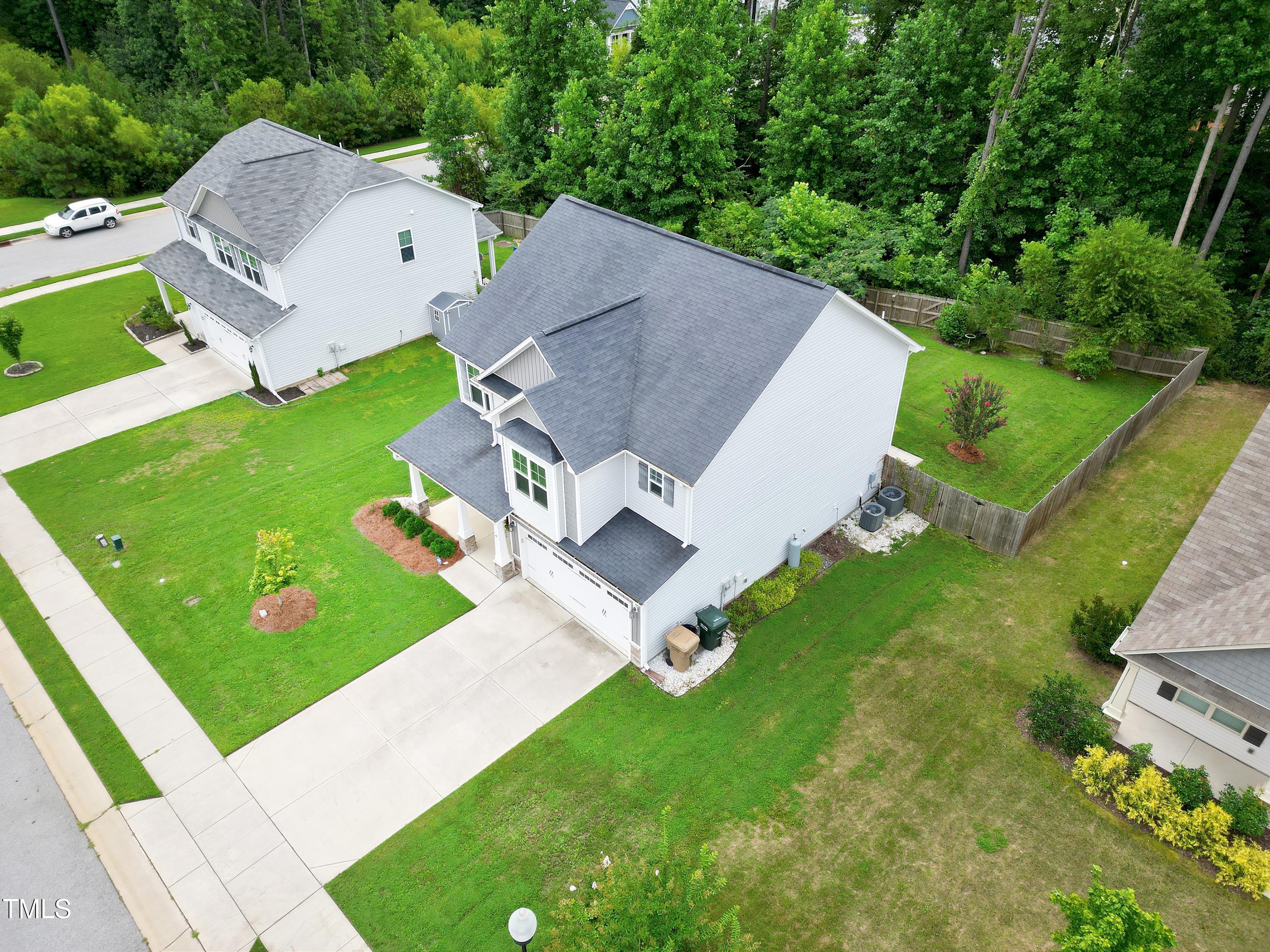 property viewer photo 58