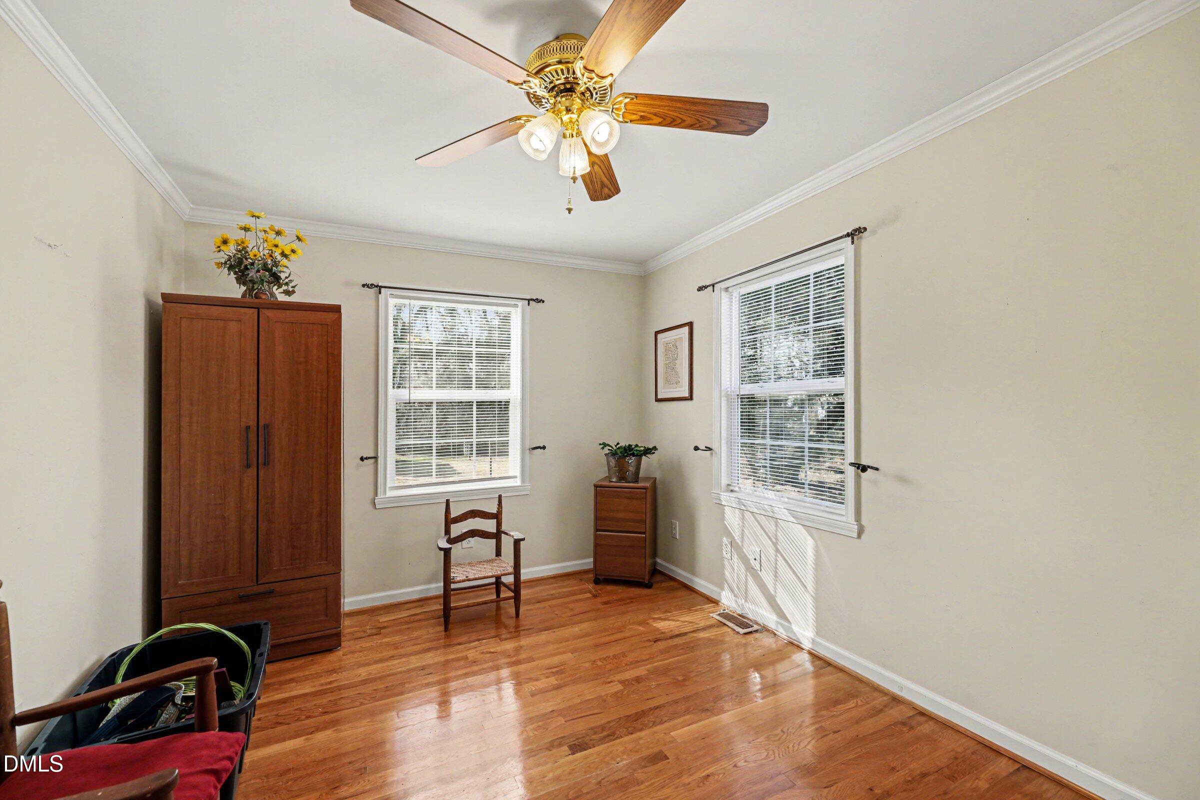 property viewer photo 14