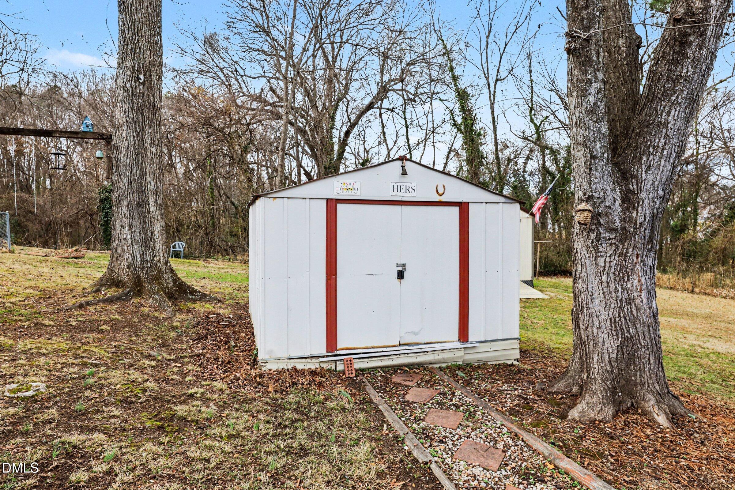 property viewer photo 23