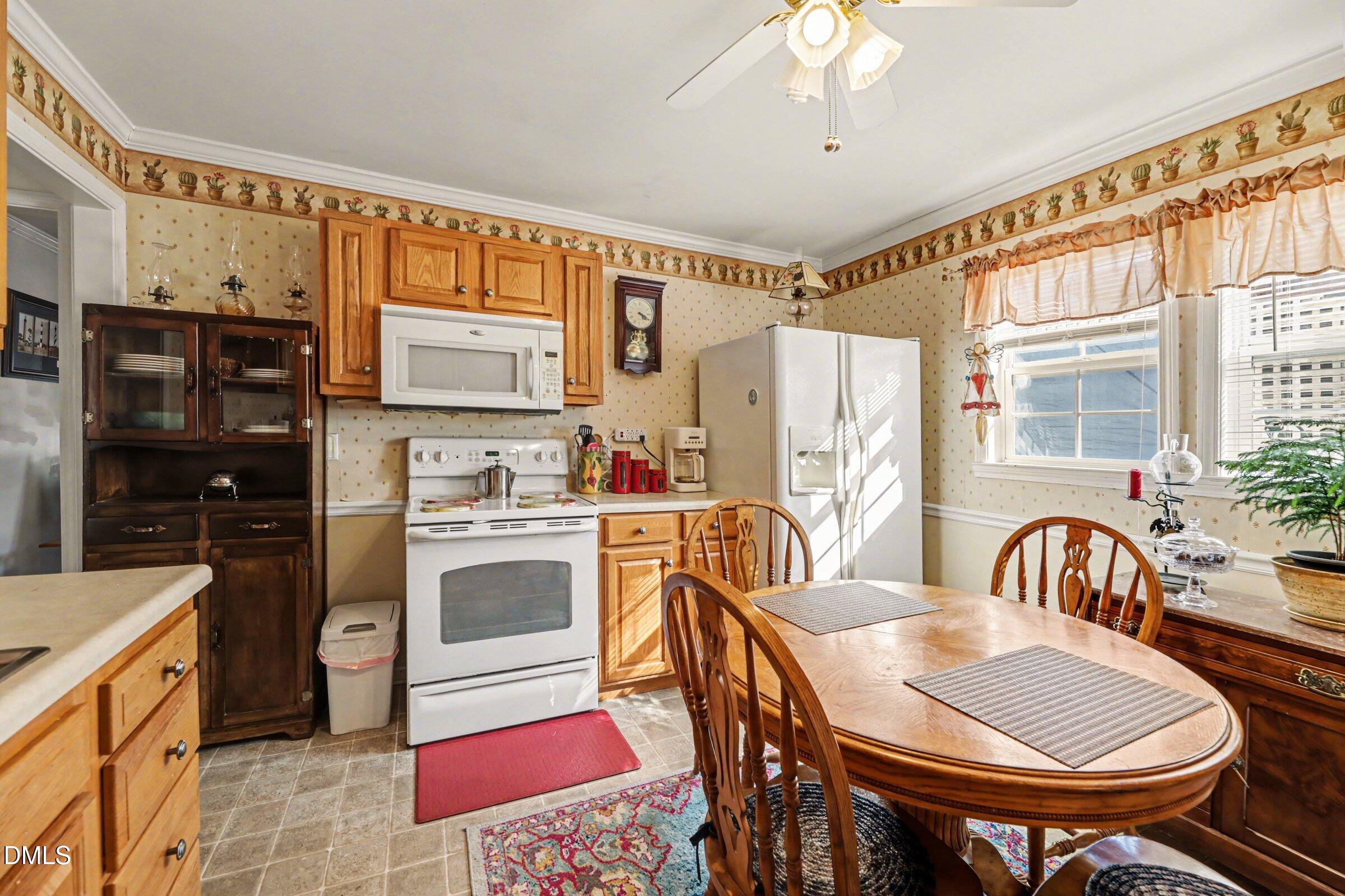 property viewer photo 7