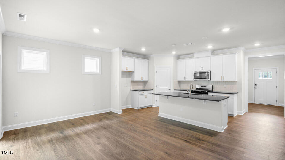 property viewer photo 4