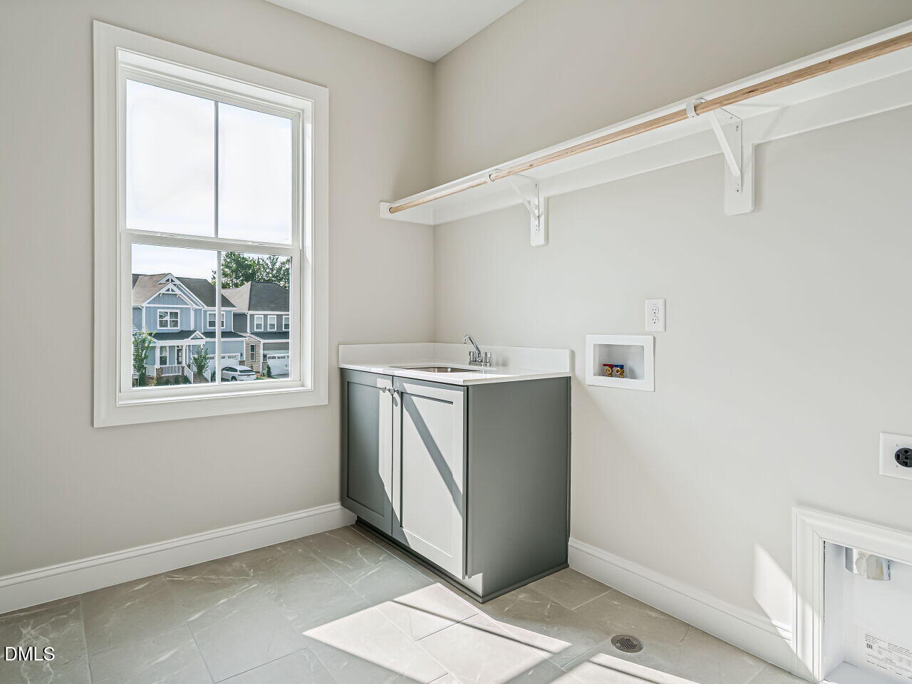 main property photo 92
